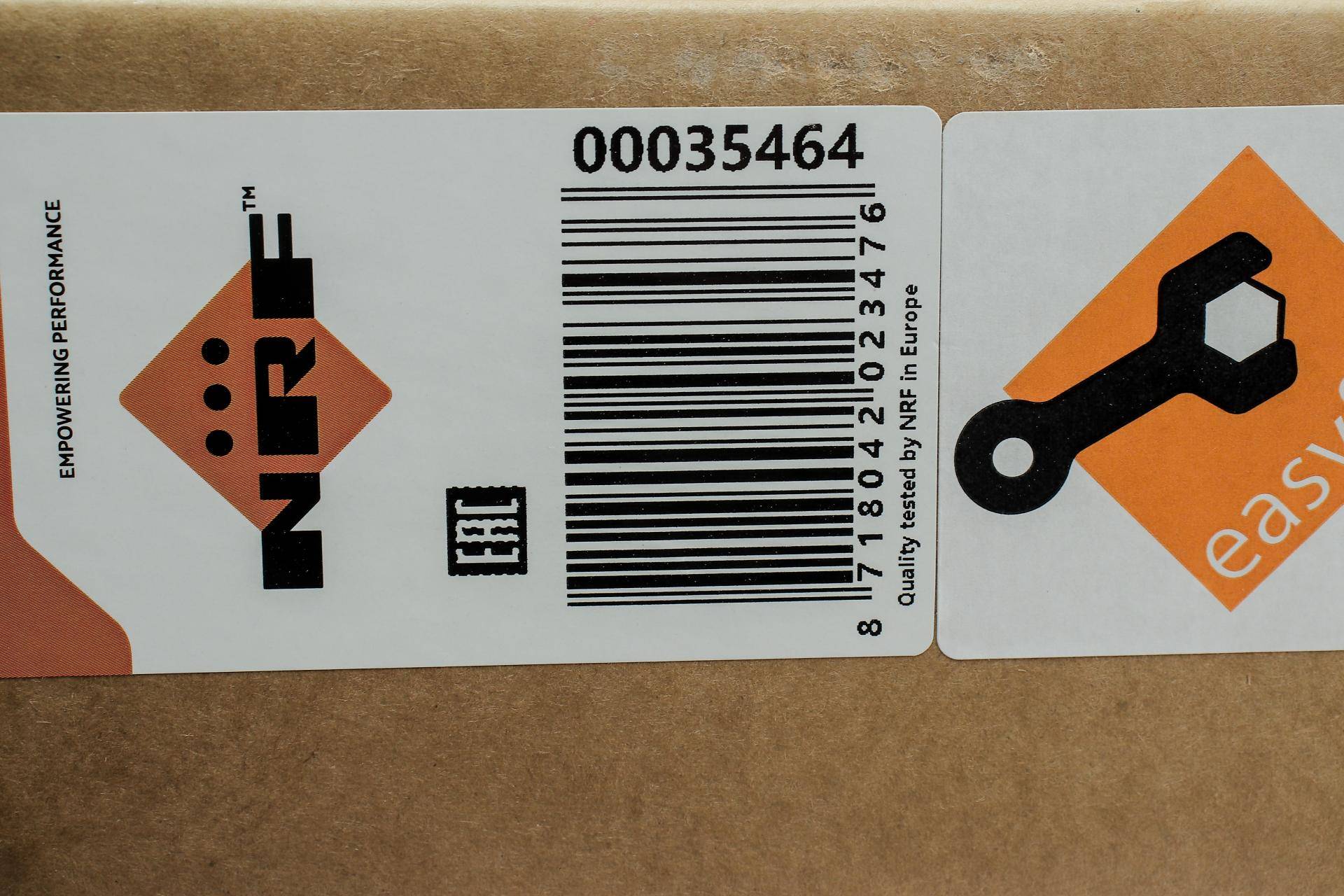 Радіатор кондиціонера (з осушувачем) Mazda 6 1.8-3.0 02-08