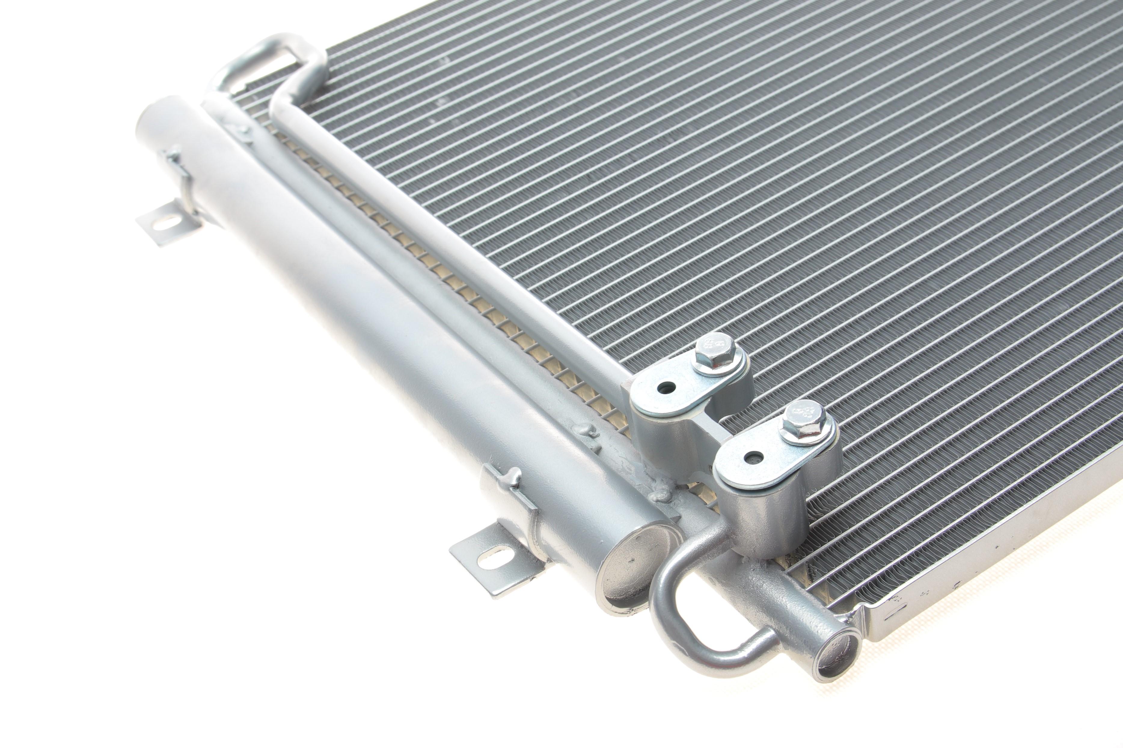 Радиатор кондиционера VW Passat 05-14/СС 2.0TDI 11-16 (440x560x16)