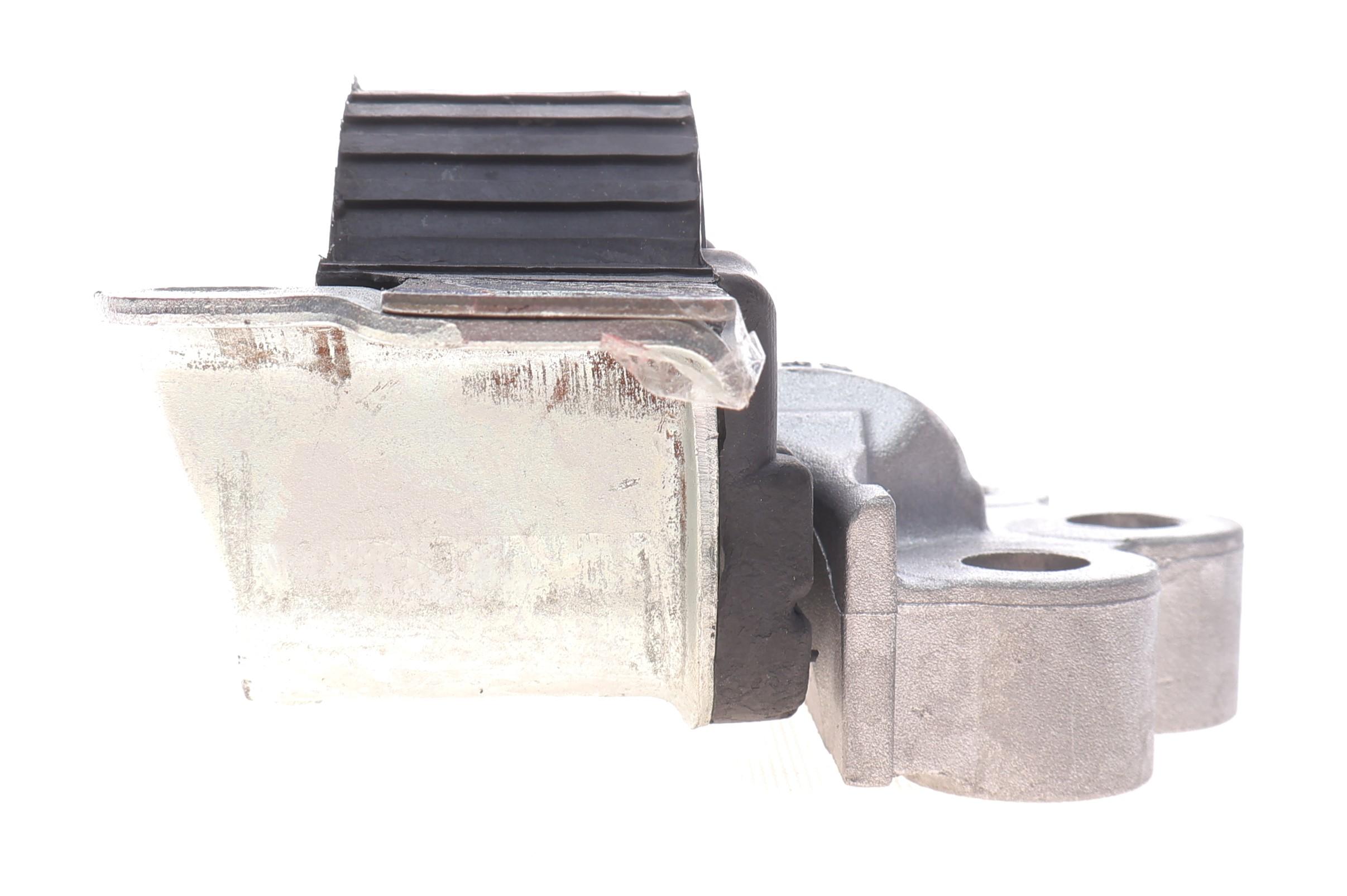 Подушка двигуна (передня) (R) Fiat Punto 1..2/1.4 09-