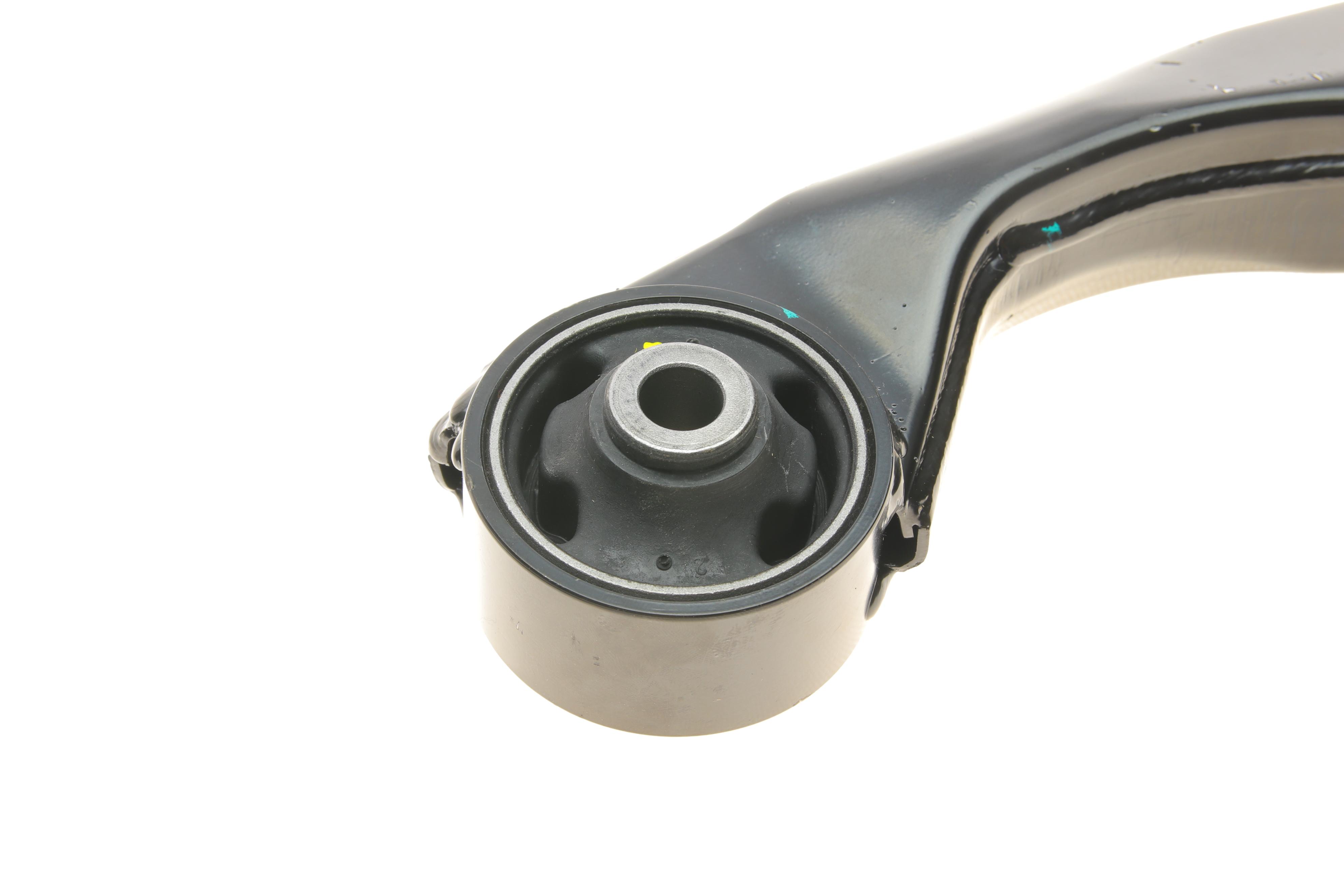 Рычаг подвески (передний/спереди) (R) Hyundai Elantra/i30/Kia Carens/Ceed 1.4-2.0 05-