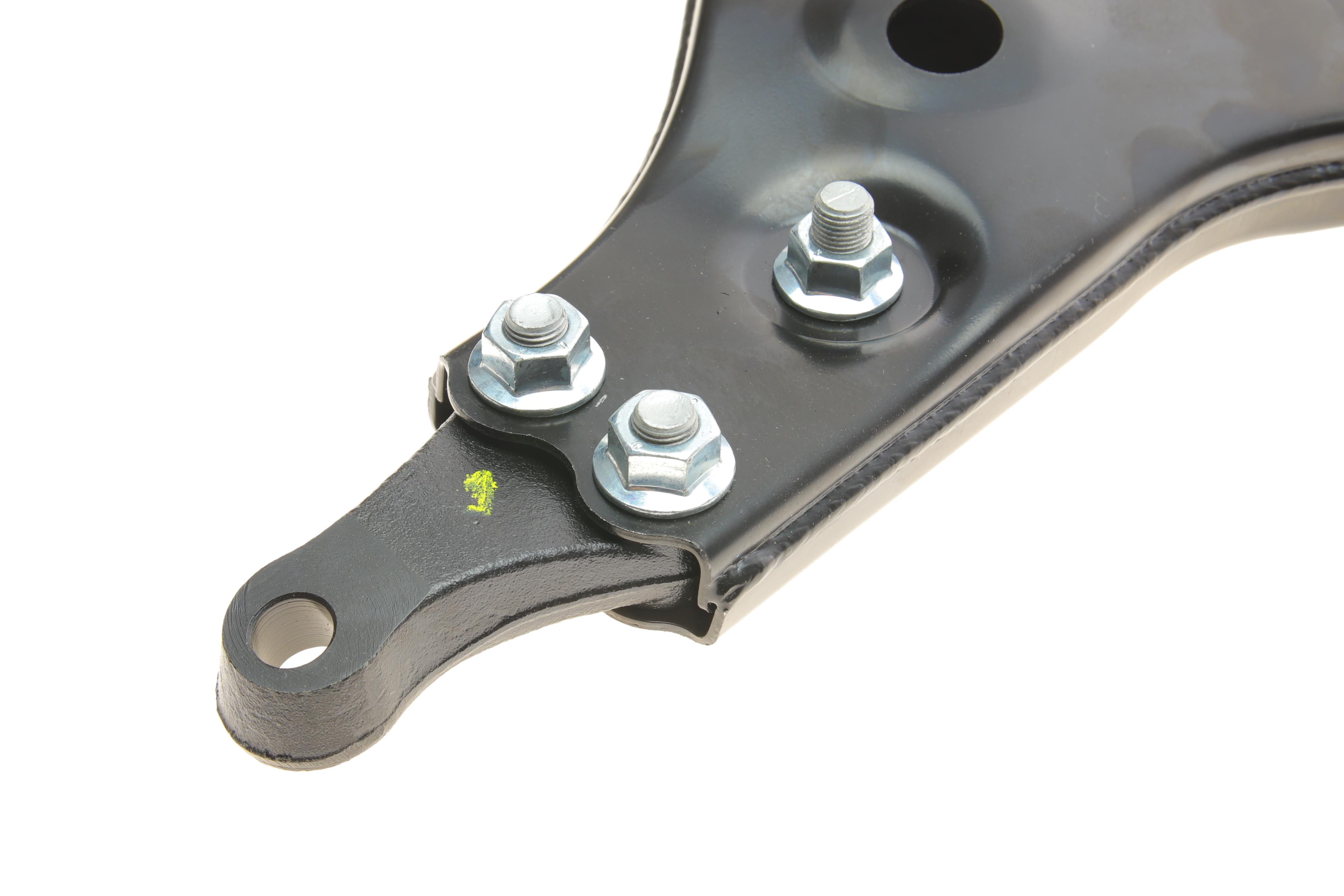 Рычаг подвески (передний/спереди) (R) Hyundai Elantra/i30/Kia Carens/Ceed 1.4-2.0 05-