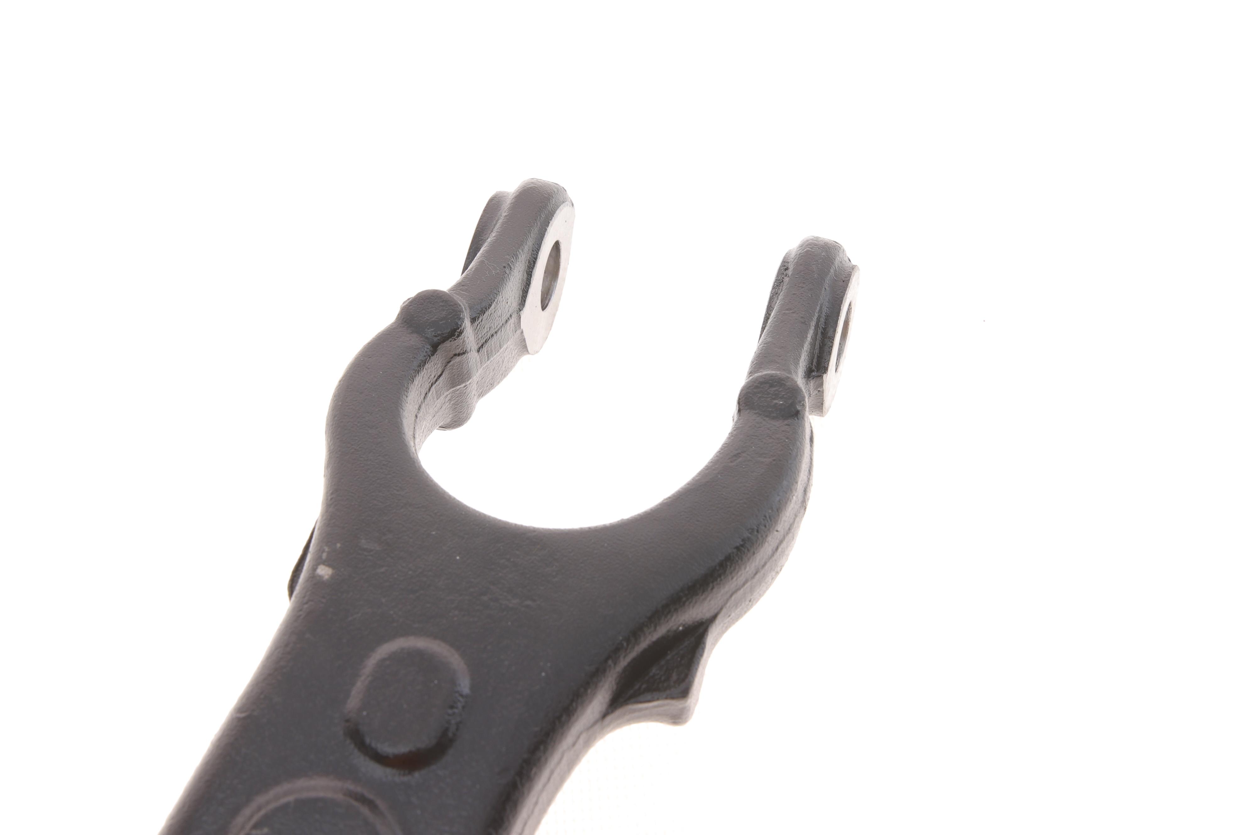 Важіль підвіски (передній/знизу) (R) Citroen C5 III 08-