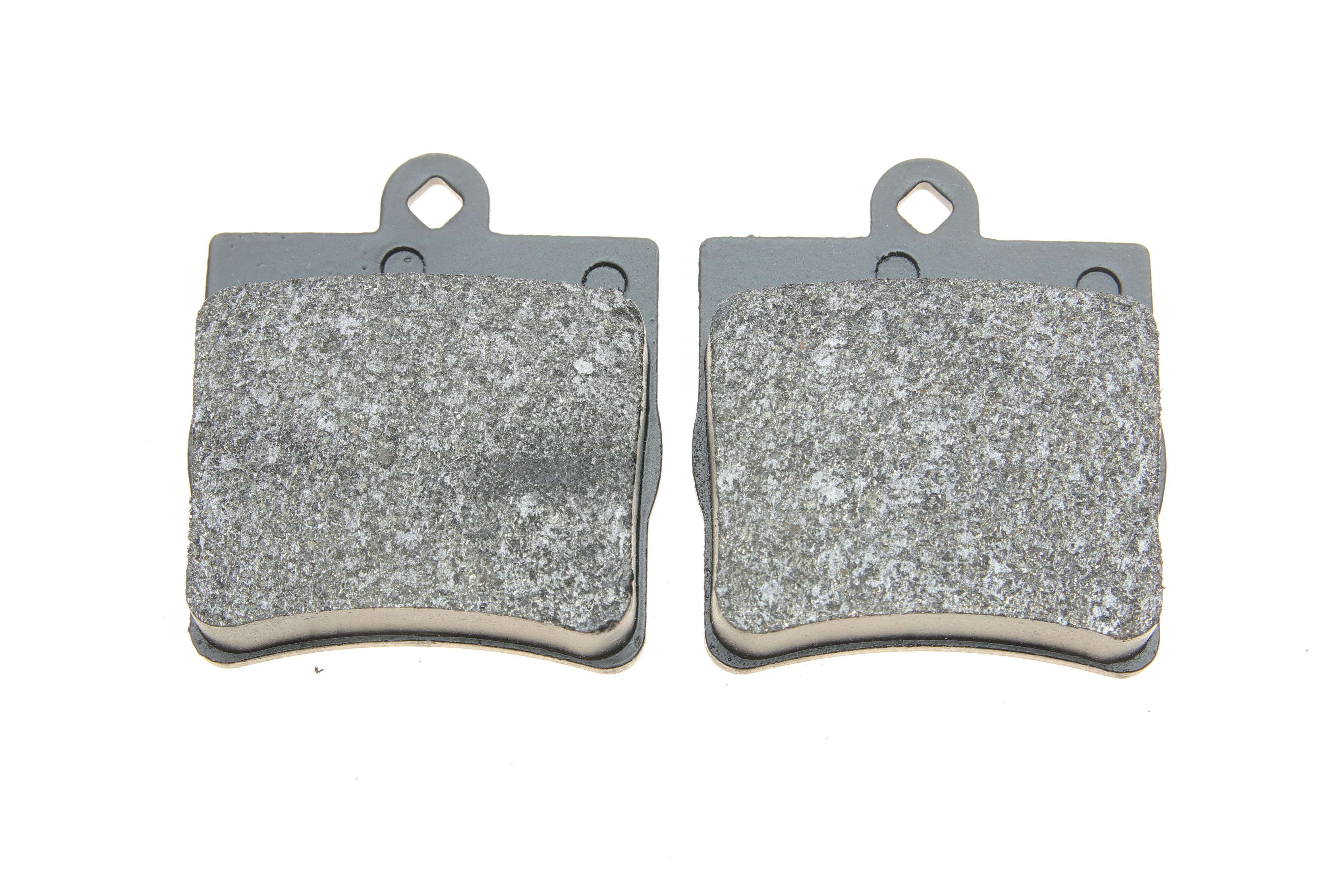 Колодки гальмівні (задні) MB (W202/S202/W203/S203/CL203/C208/C209/S124/W210/R170/R171) 93-11