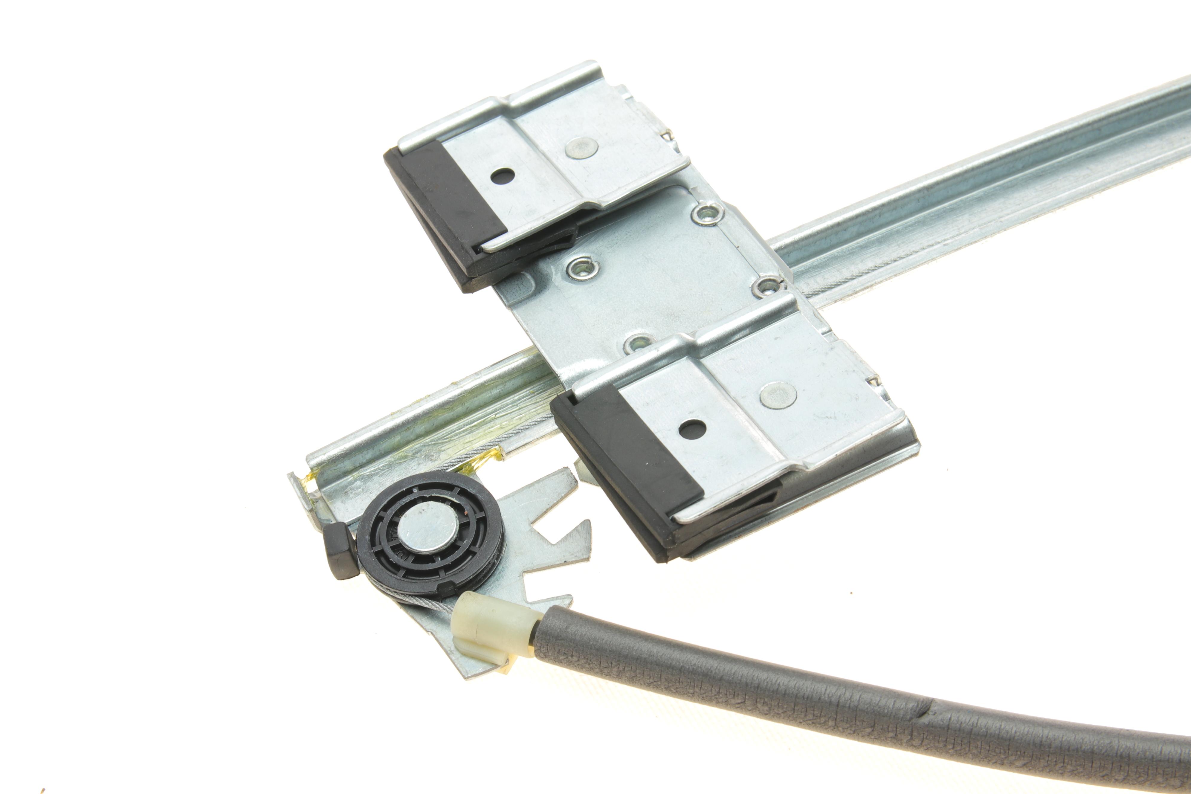 Стеклоподъемник (передний) Skoda Fabia 07-14 (L) (электро) (без моторчика)