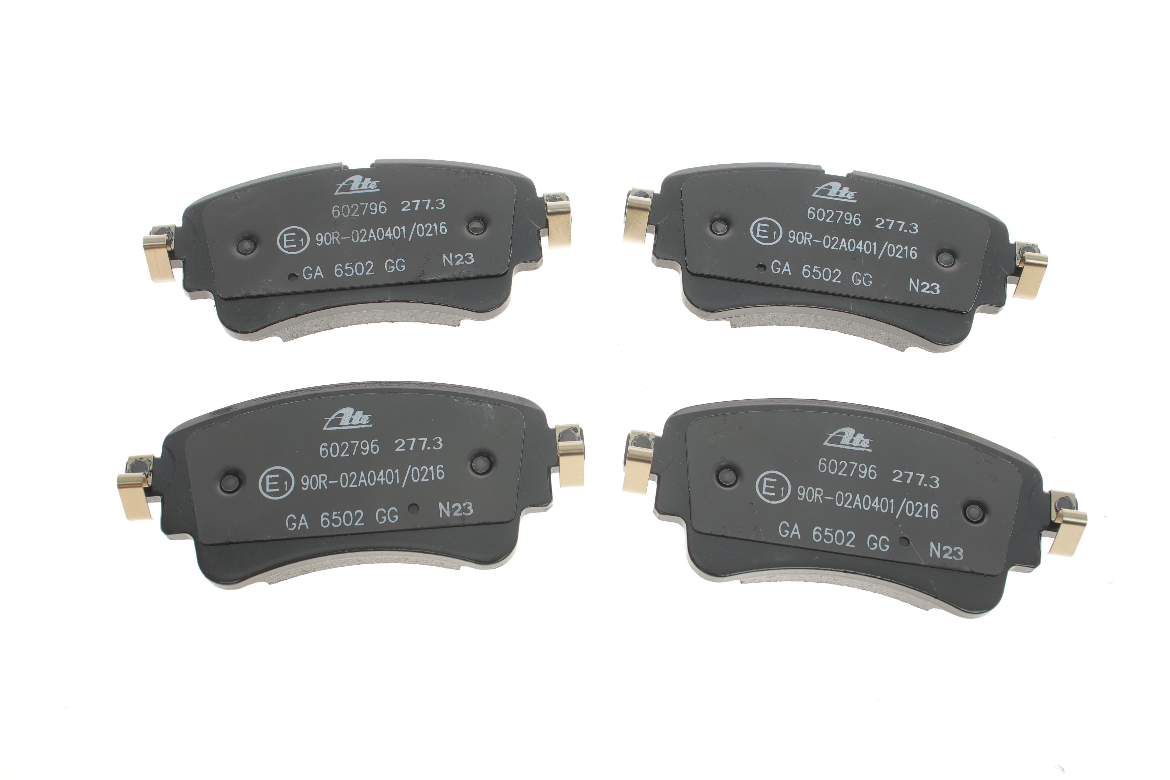 Колодки гальмівні (задні) Audi A4/Q7 15-/A5 09-//Q5 16-/A6 18-/A7/A8/VW Touareg 17- (Lucas/TRW)