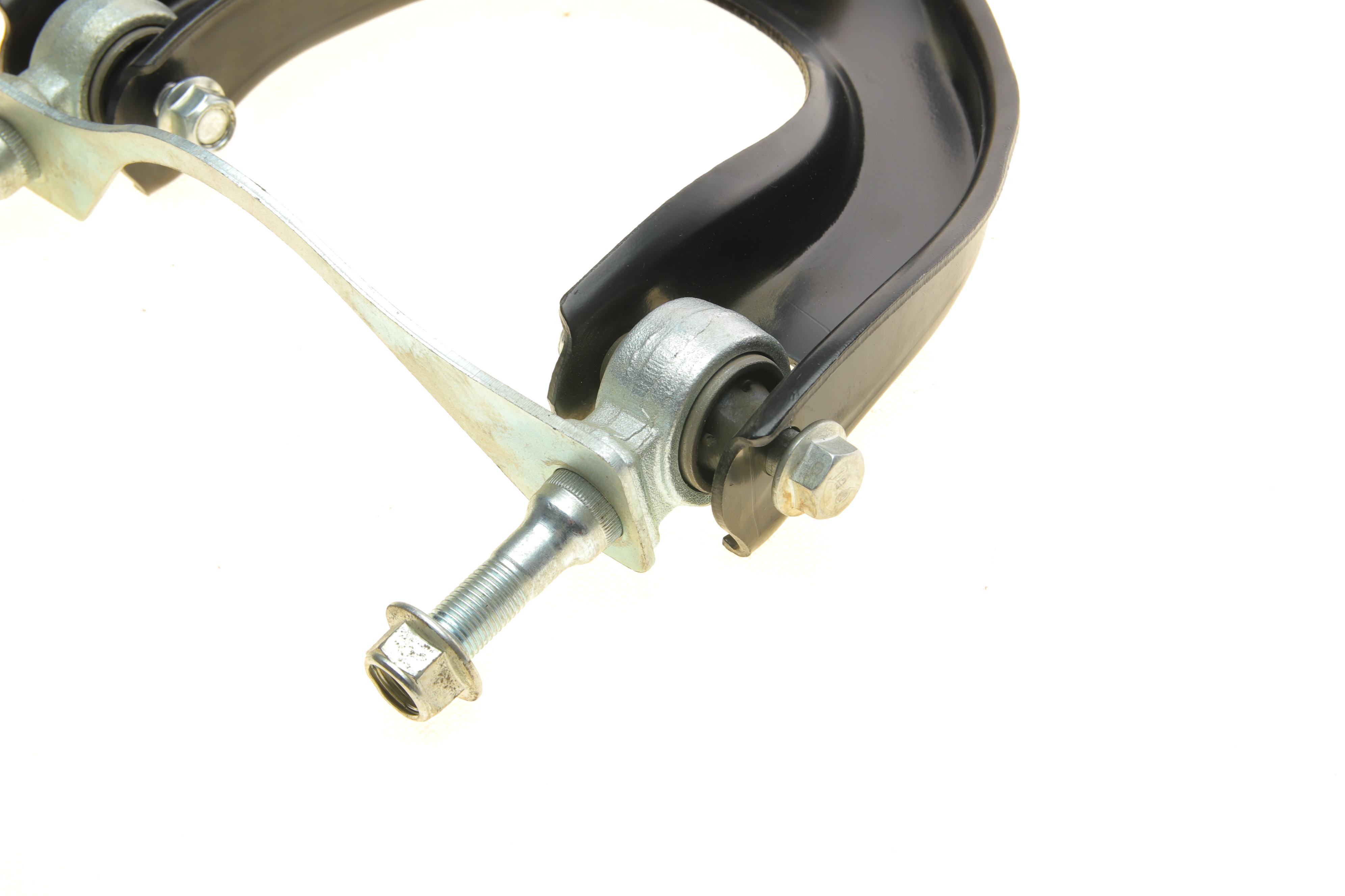 Важіль підвіски (передній/зверху) (R) Honda Civic/CRX 87-92