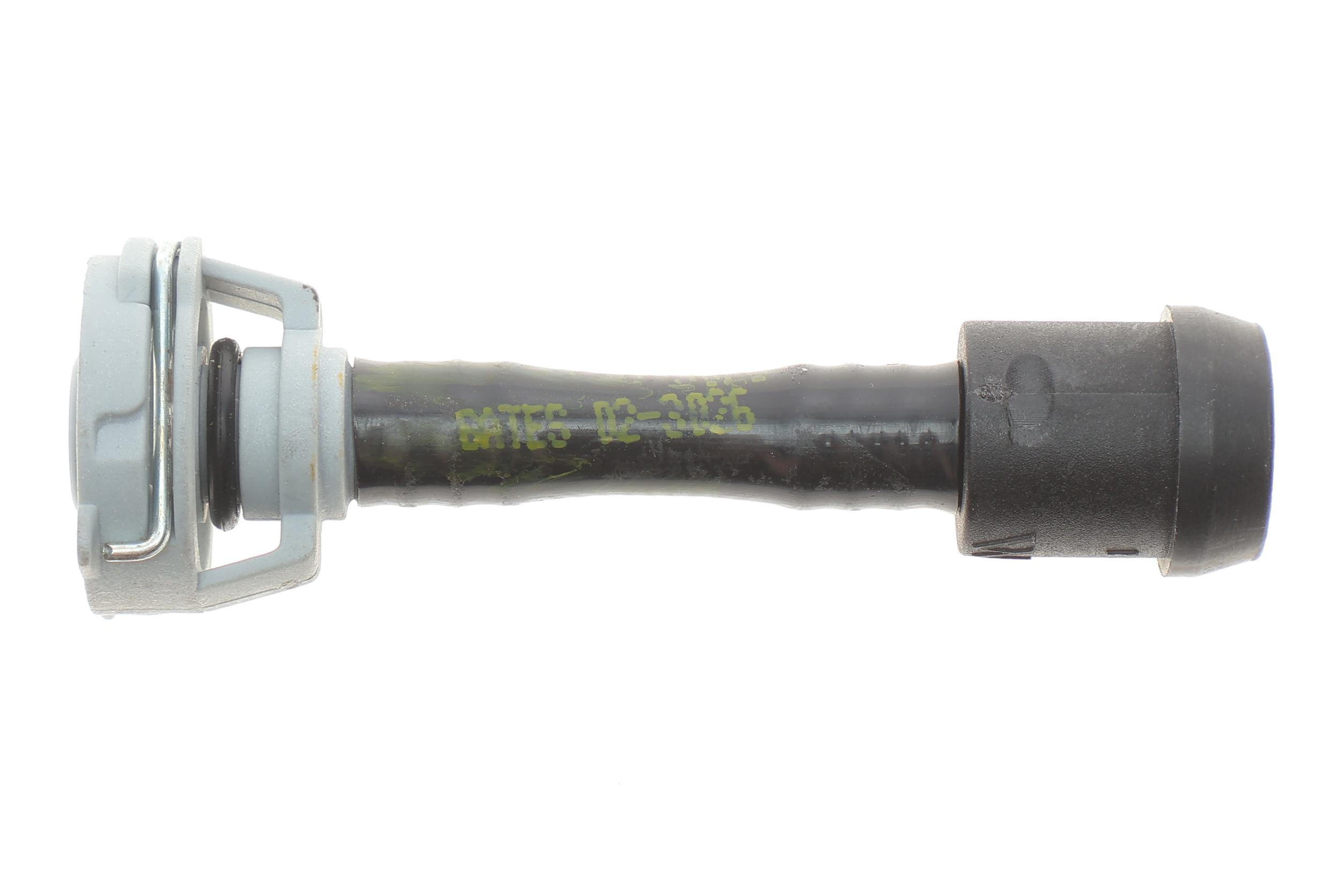 Патрубок радиатора Audi A4 15-