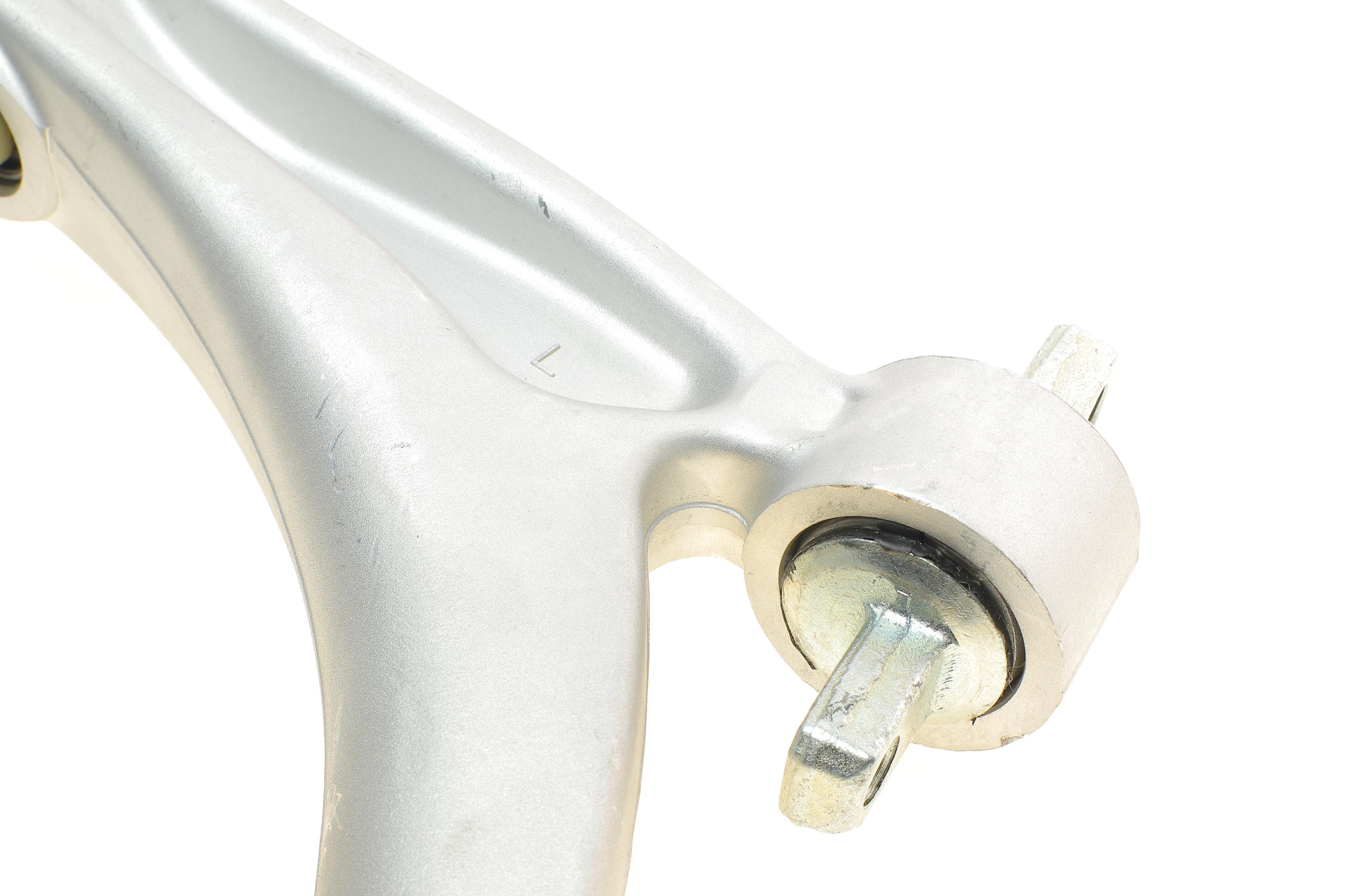 Важіль підвіски (передній/знизу) (L) Alfa Romeo 159/Brera/Spider 05-12