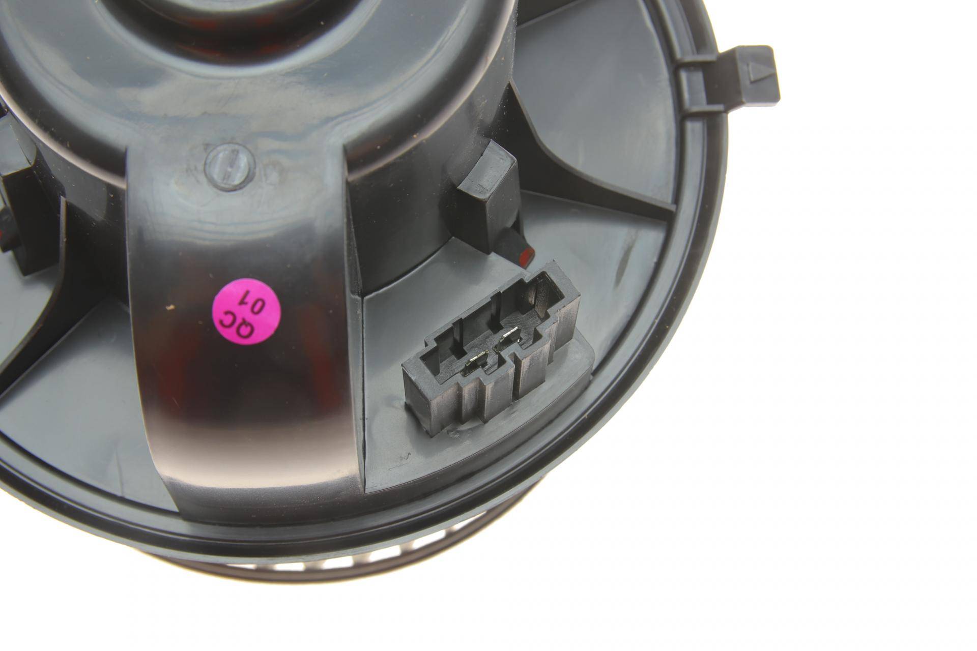 Моторчик пічки Ford Galaxy/VW Sharan 1.8-2.8 95-10