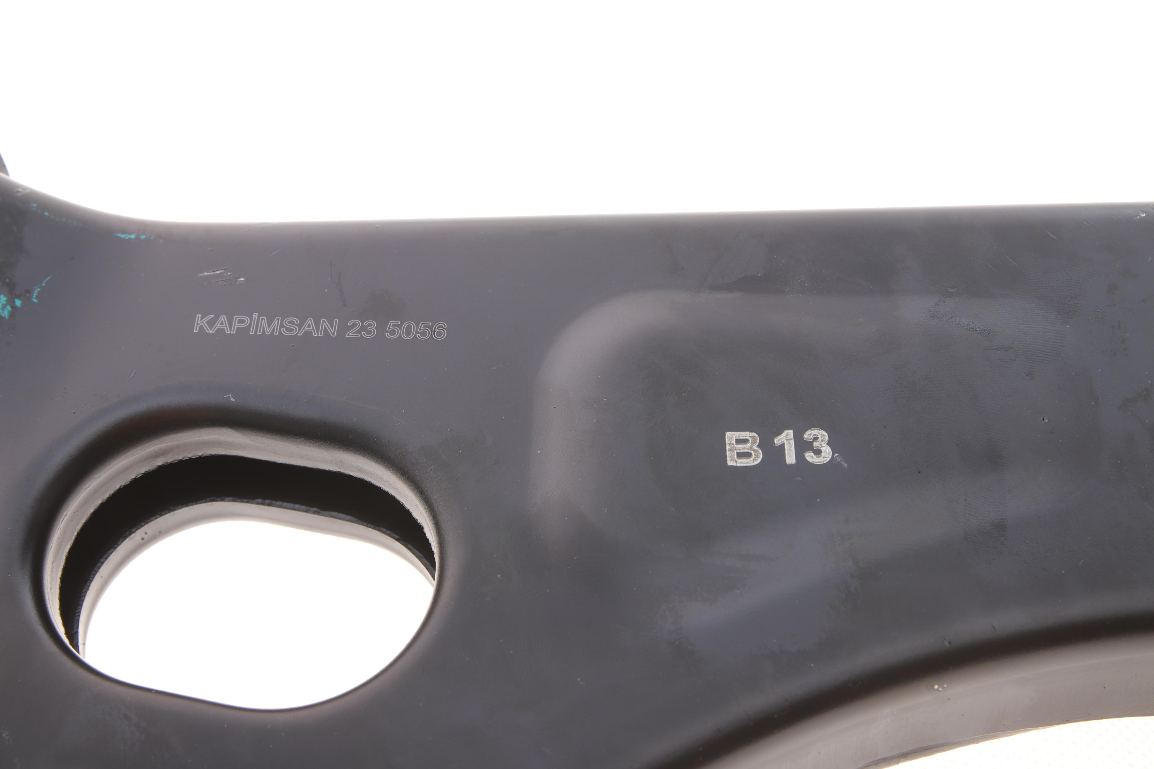 Важіль підвіски (передній/знизу) (R) Hyundai ix35/Kia Sportage 10-