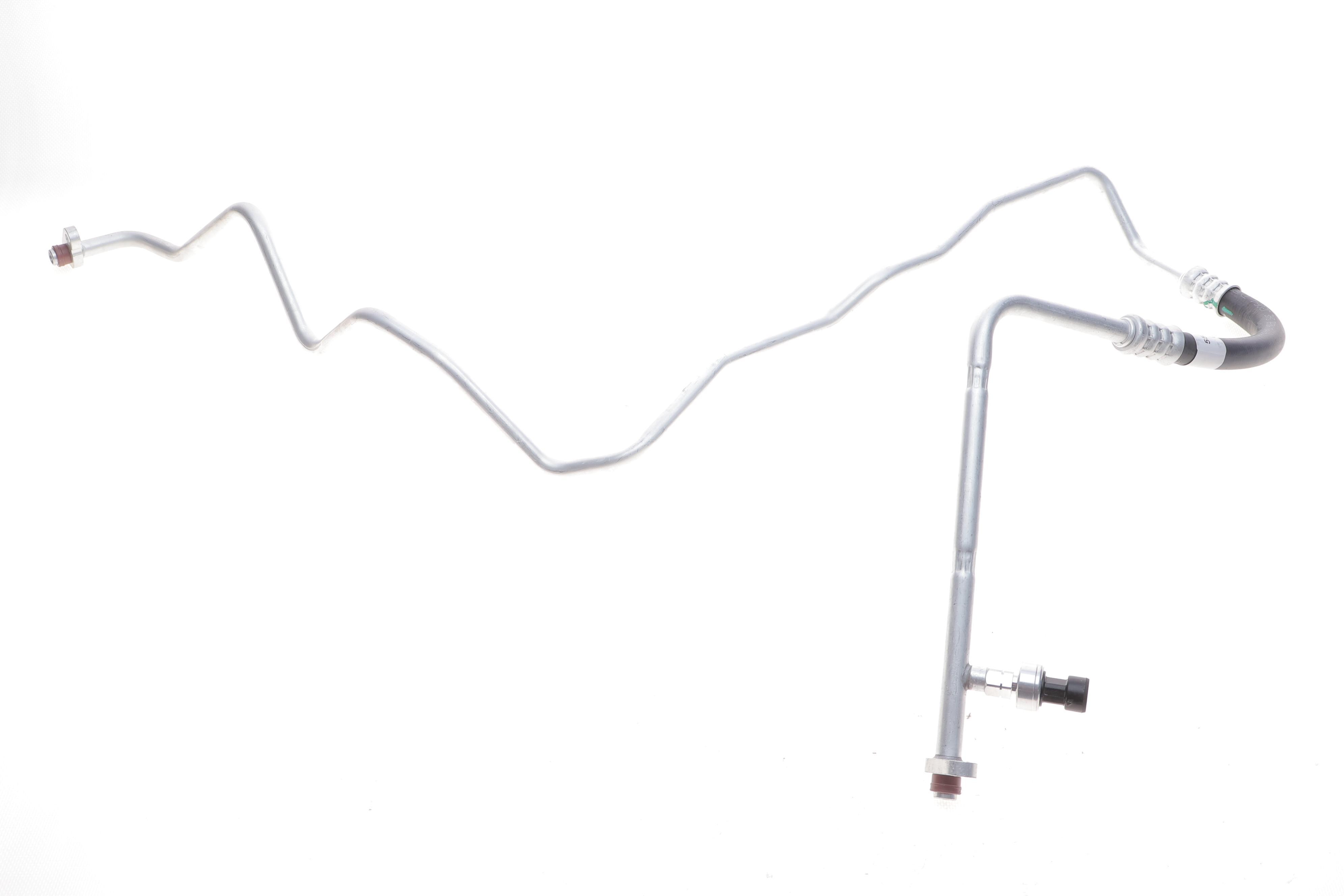 Трубка кондиціонера Renault Megane II/Scenic II 02-08 (конд.-осушувач)