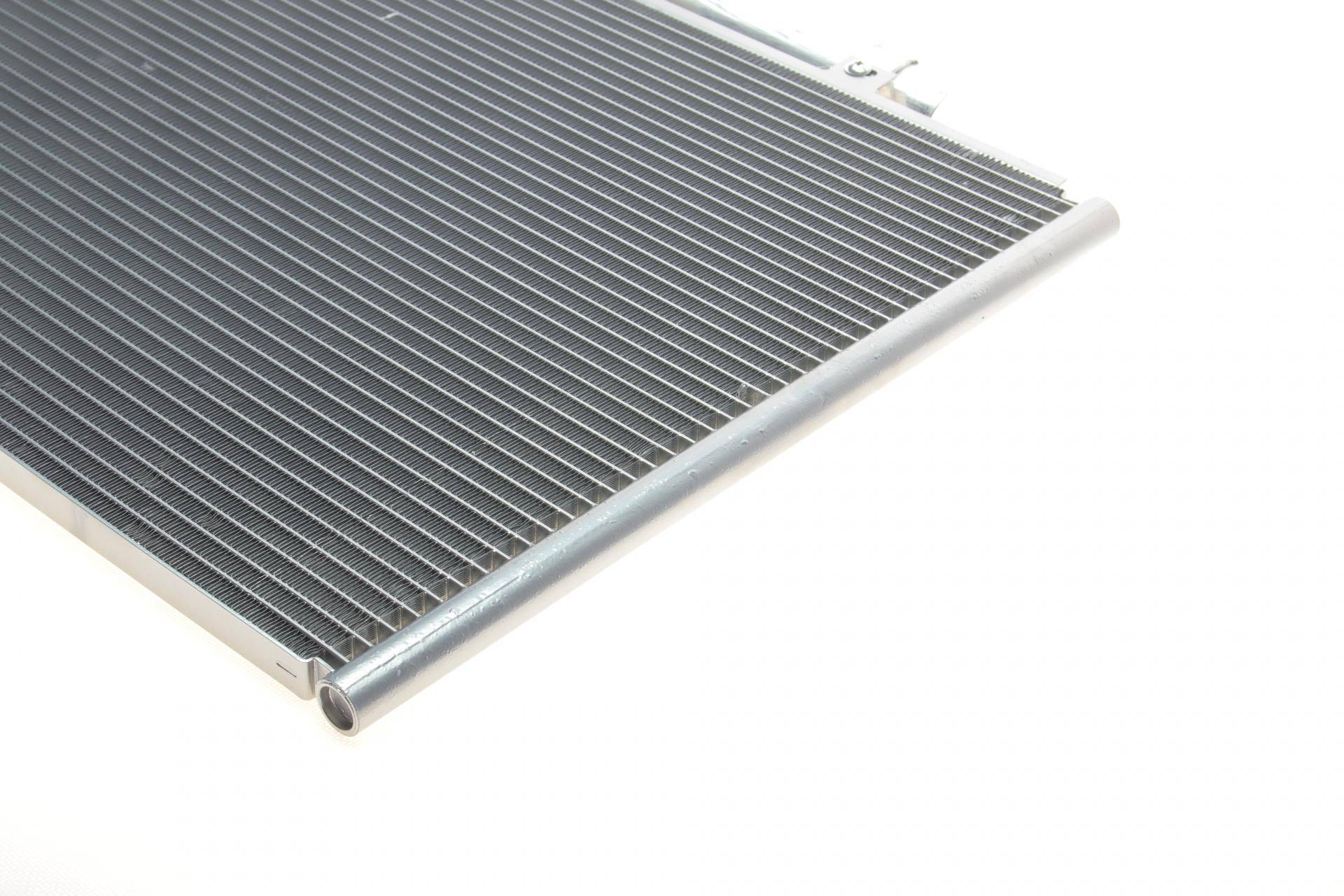 Радіатор кондиціонера (з осушувачем) MB A-class (W169)/B-class (W245) 1.5/1.7 05-11 (M266) 04-12