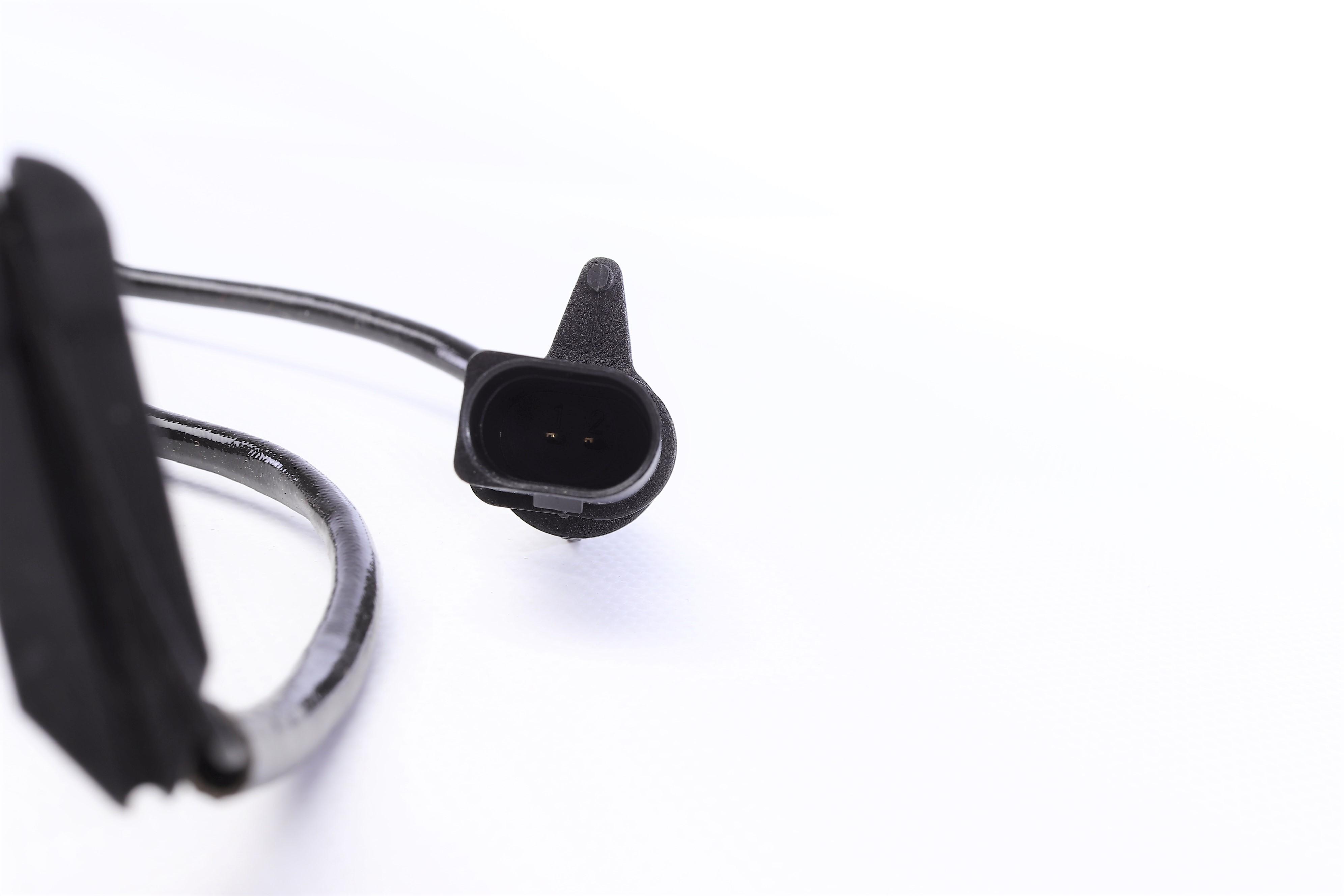 Колодки тормозные (задние) Audi A8 09- / A7 Sportback 13-18 (Lucas) Q+ (с датчиками L=300mm)