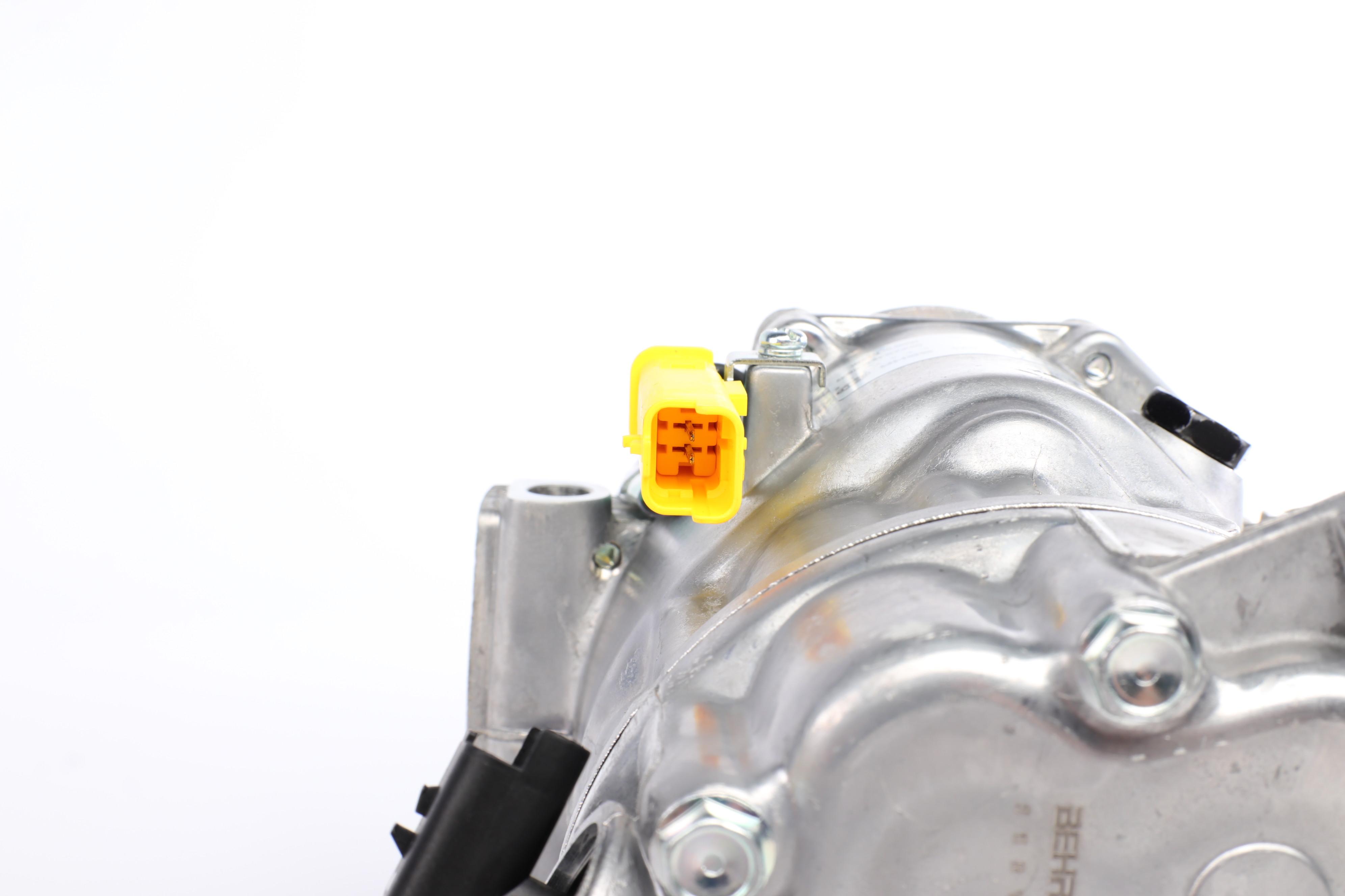 Компресор кондиціонера Citroen Berlingo/Peugeot Partner 1.6HDI 08-