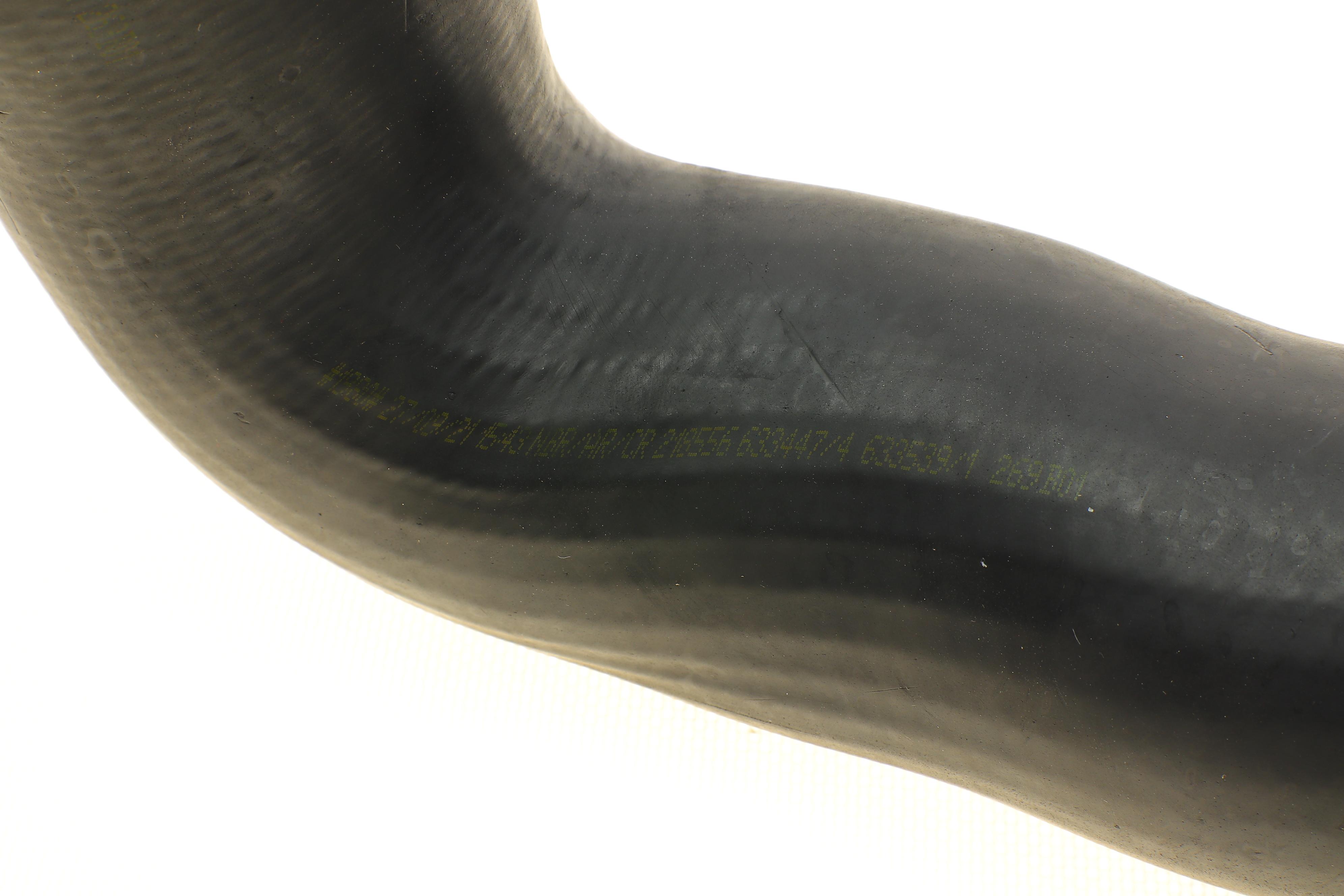 Патрубок інтеркулера (L) VW T5 2.5TDI 03-09