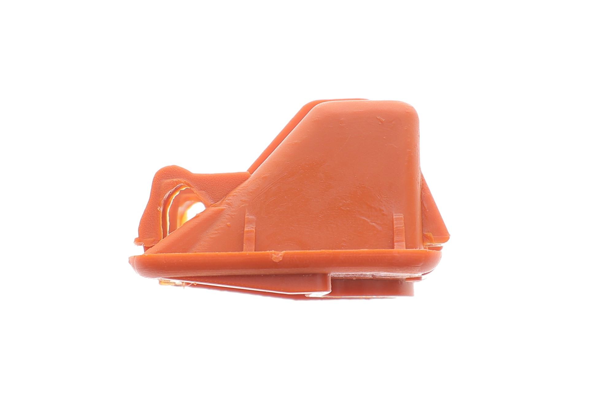 Клипса крепления стойки капота Skoda Fabia/Octavia 96-10