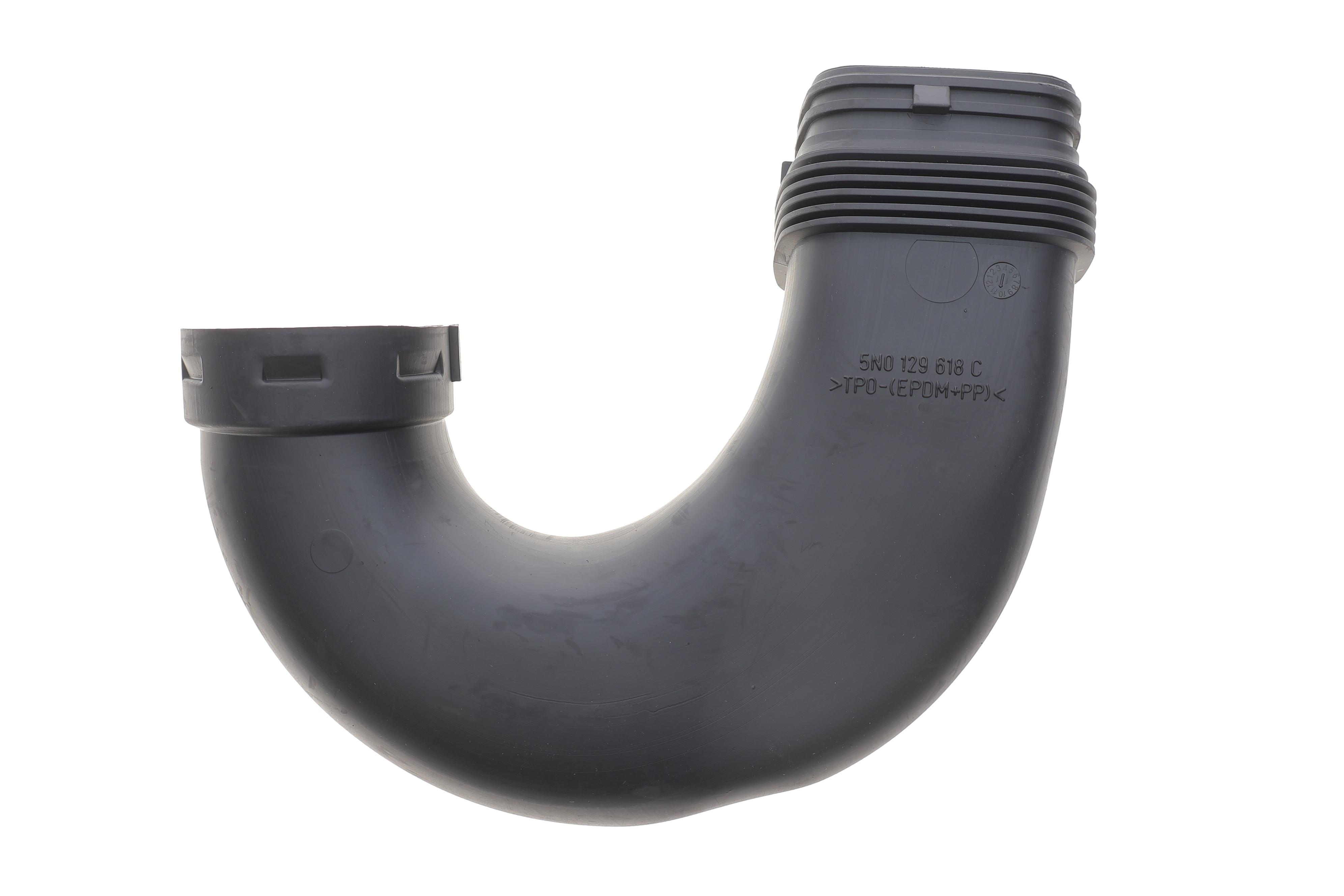 Патрубок фильтра воздушного VW Tiguan 2.0TDI 07-18