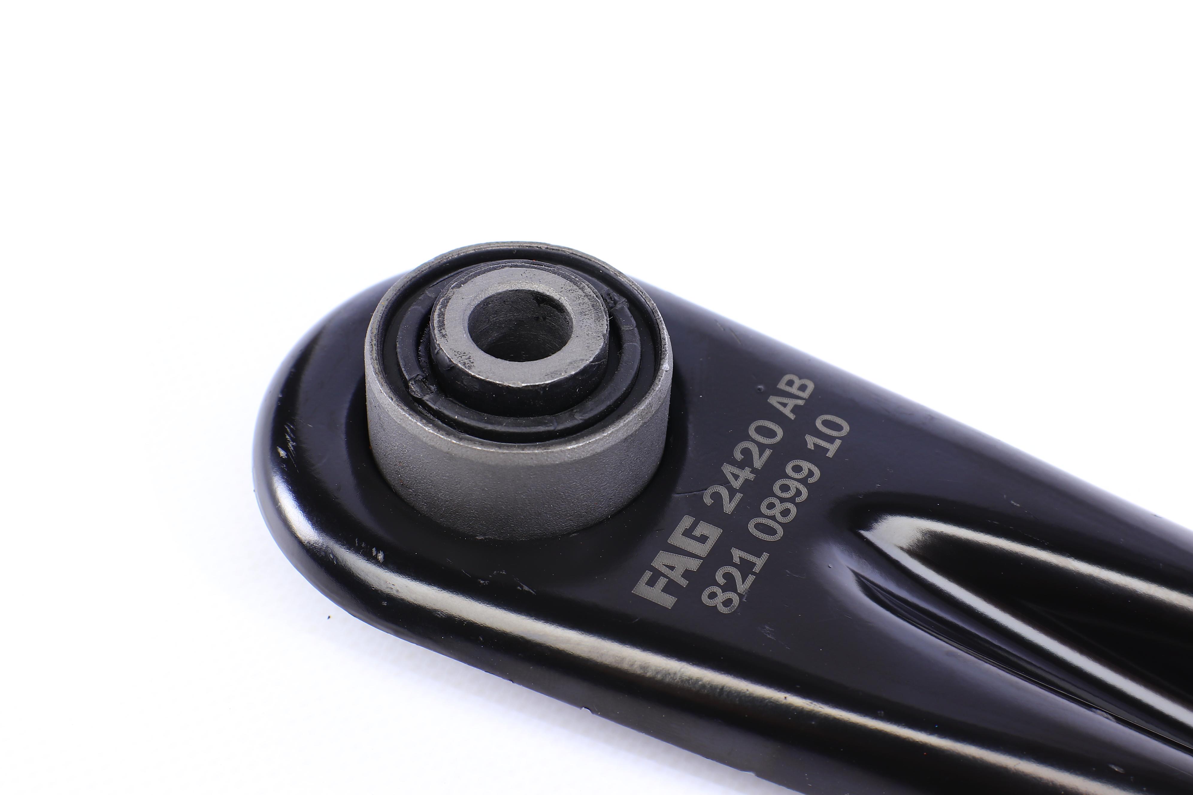 Важіль підвіски (задній/знизу) Ford Mondeo 00-07