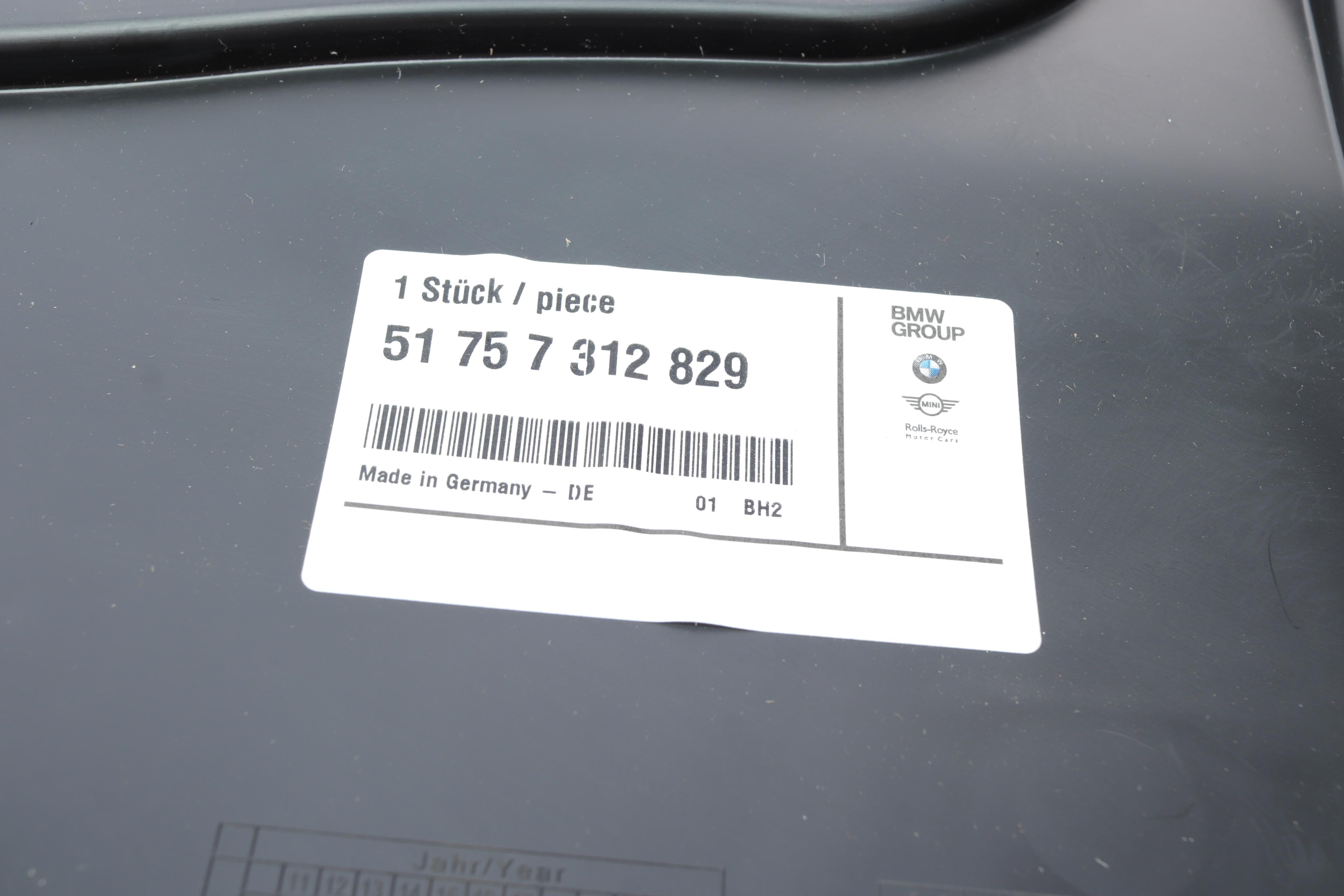 Підкрилок (передній/передня частина) BMW 5 (F10) 10-17 (L)