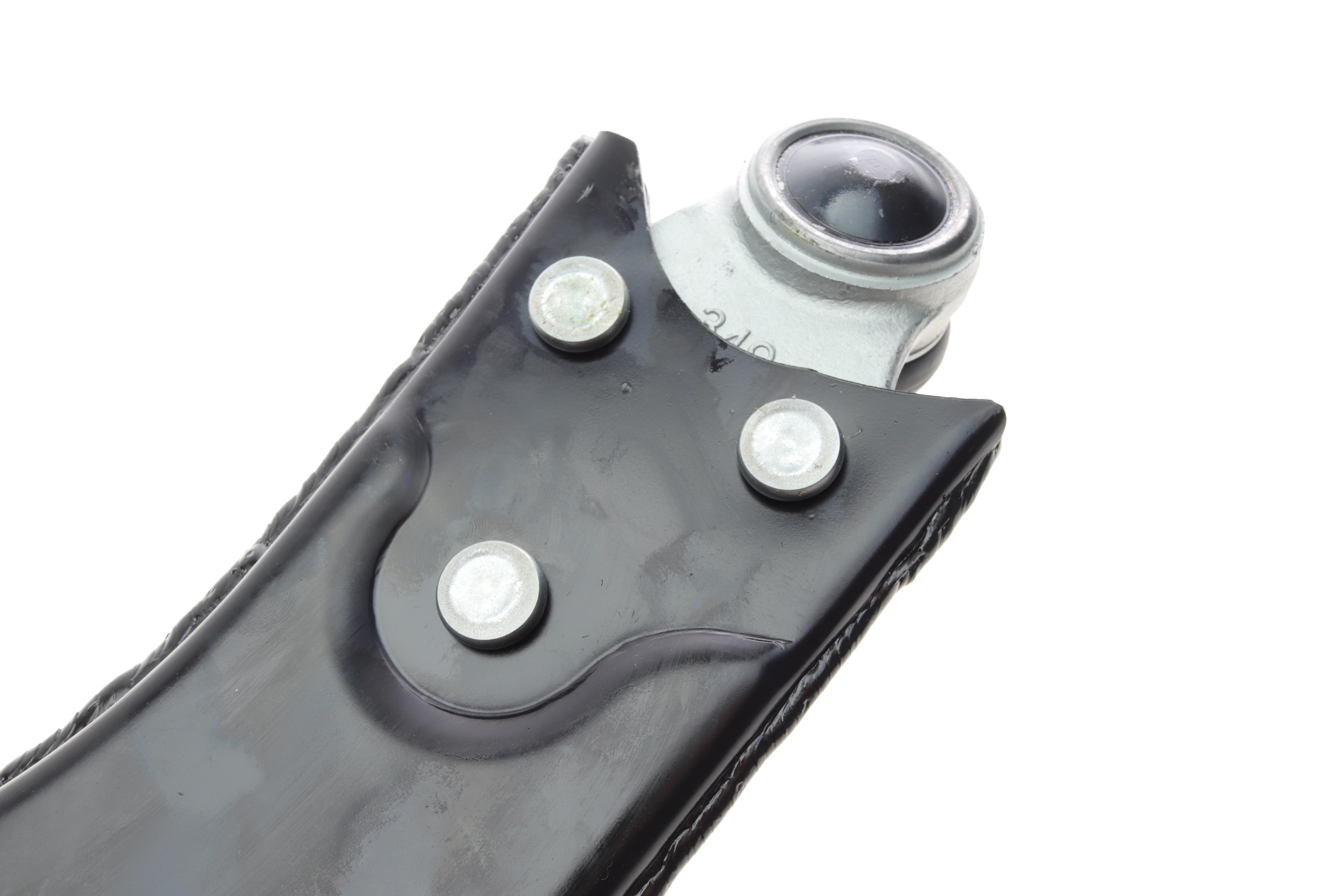 Важіль підвіски (передній/знизу) (R) Ford C-Max 07-10/Focus/Volvo C30/C70/S40/V50 04-12 (з кульовою)