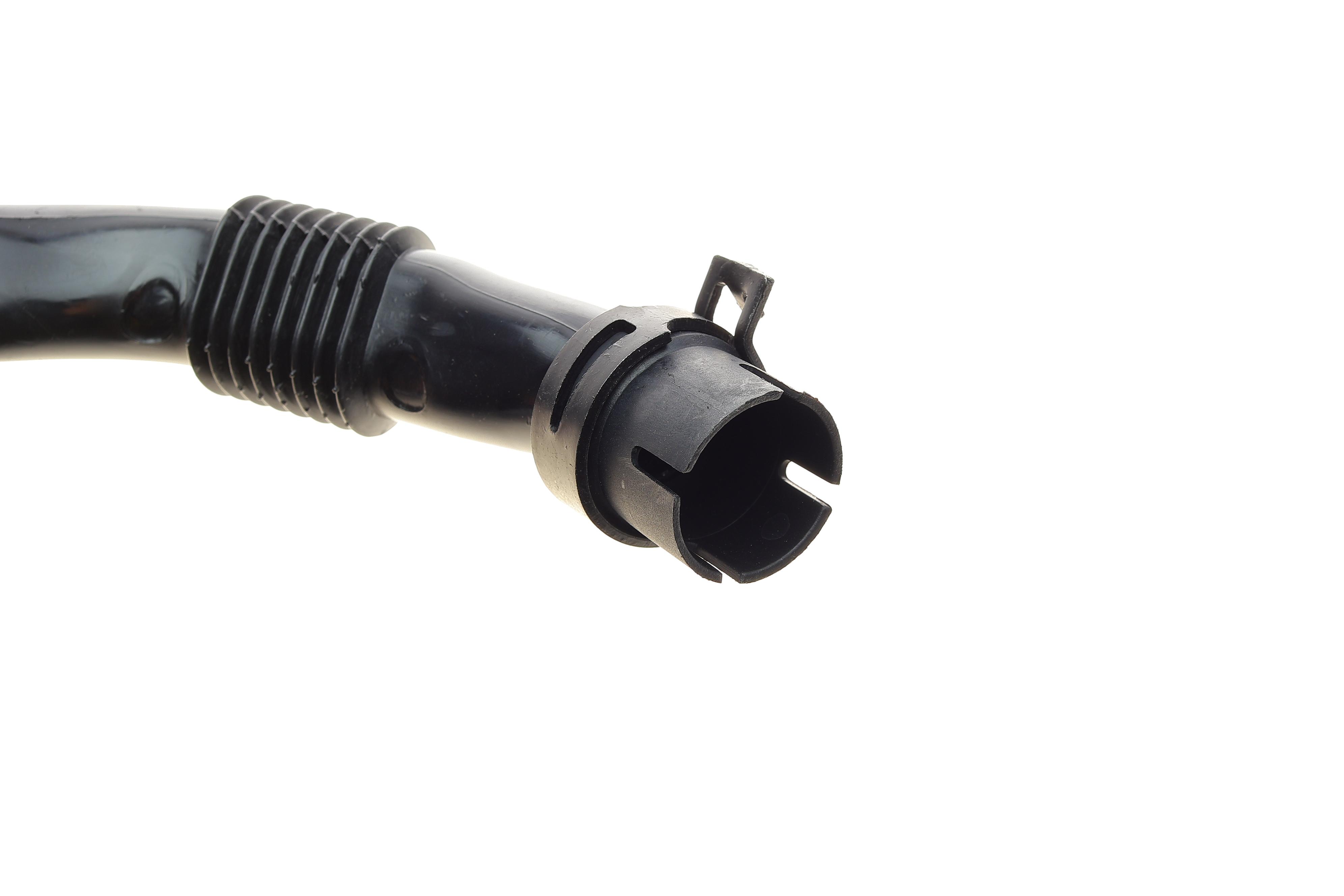 Патрубок вентиляции картера VW Passat 2.0 00-05