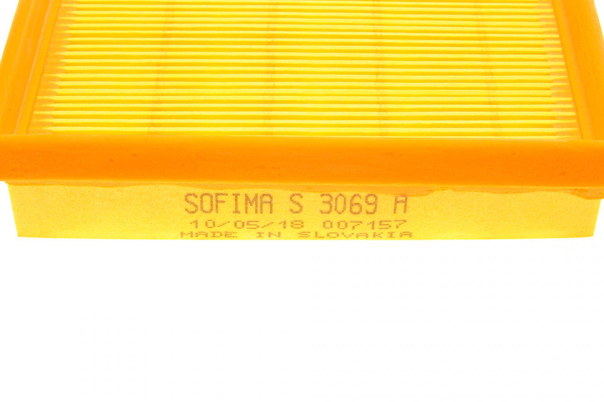 Фільтр повітряний Volvo S40/V40 1.6-2.0 95-03