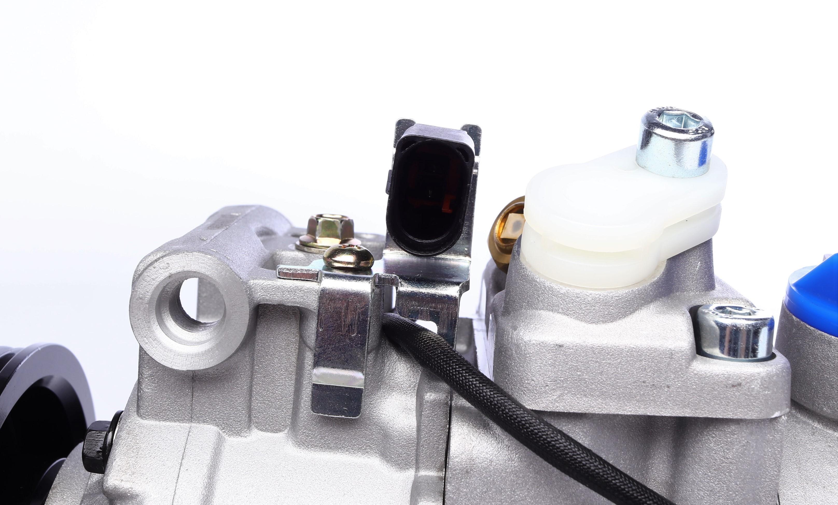 Компрессор кондиционера Audi A8 3.0TDI 03-10 заменено на ACP 44 000S