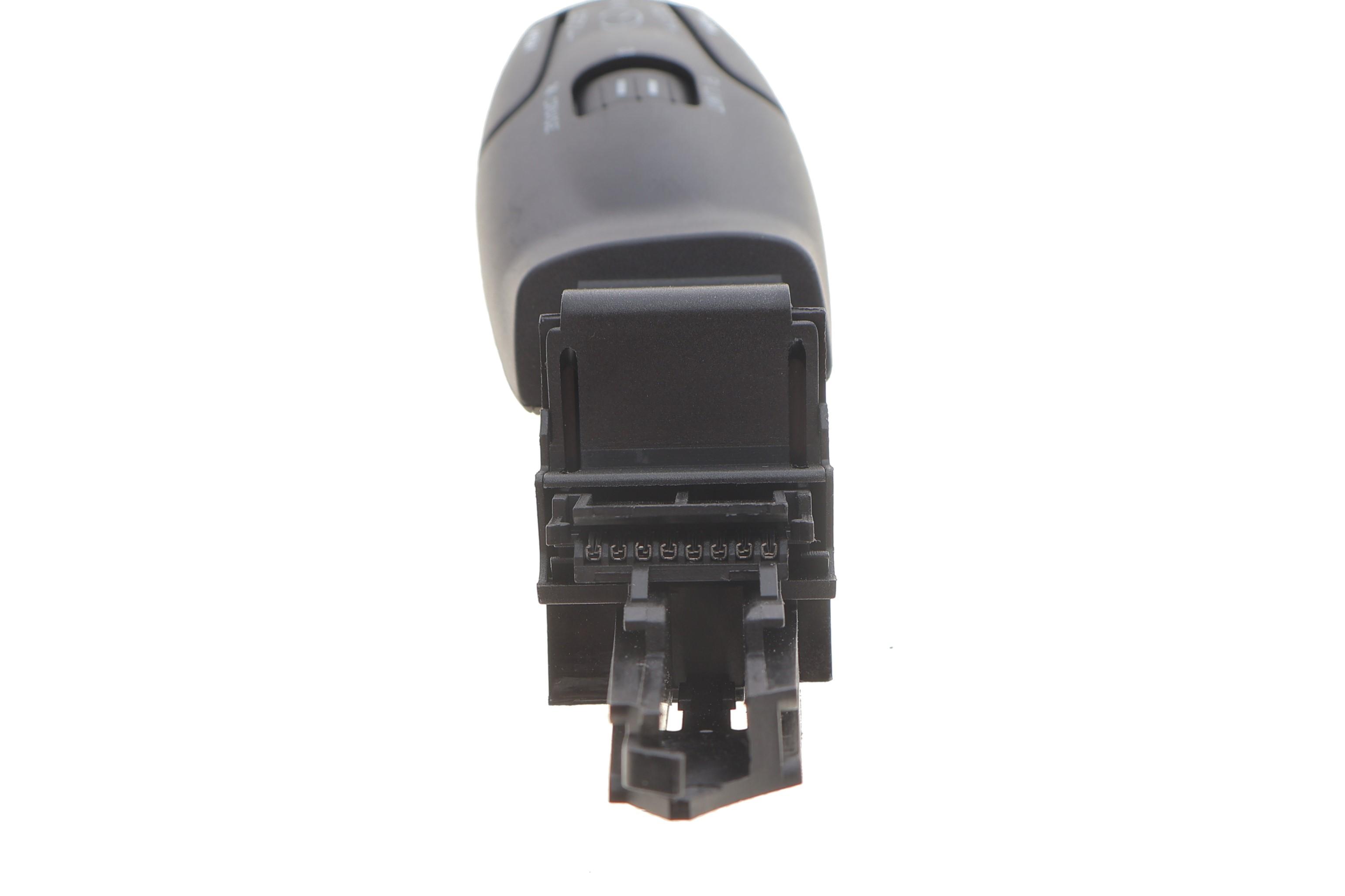 Переключатель подрулевой Citroen C3 09-16/Peugeot 308 13-