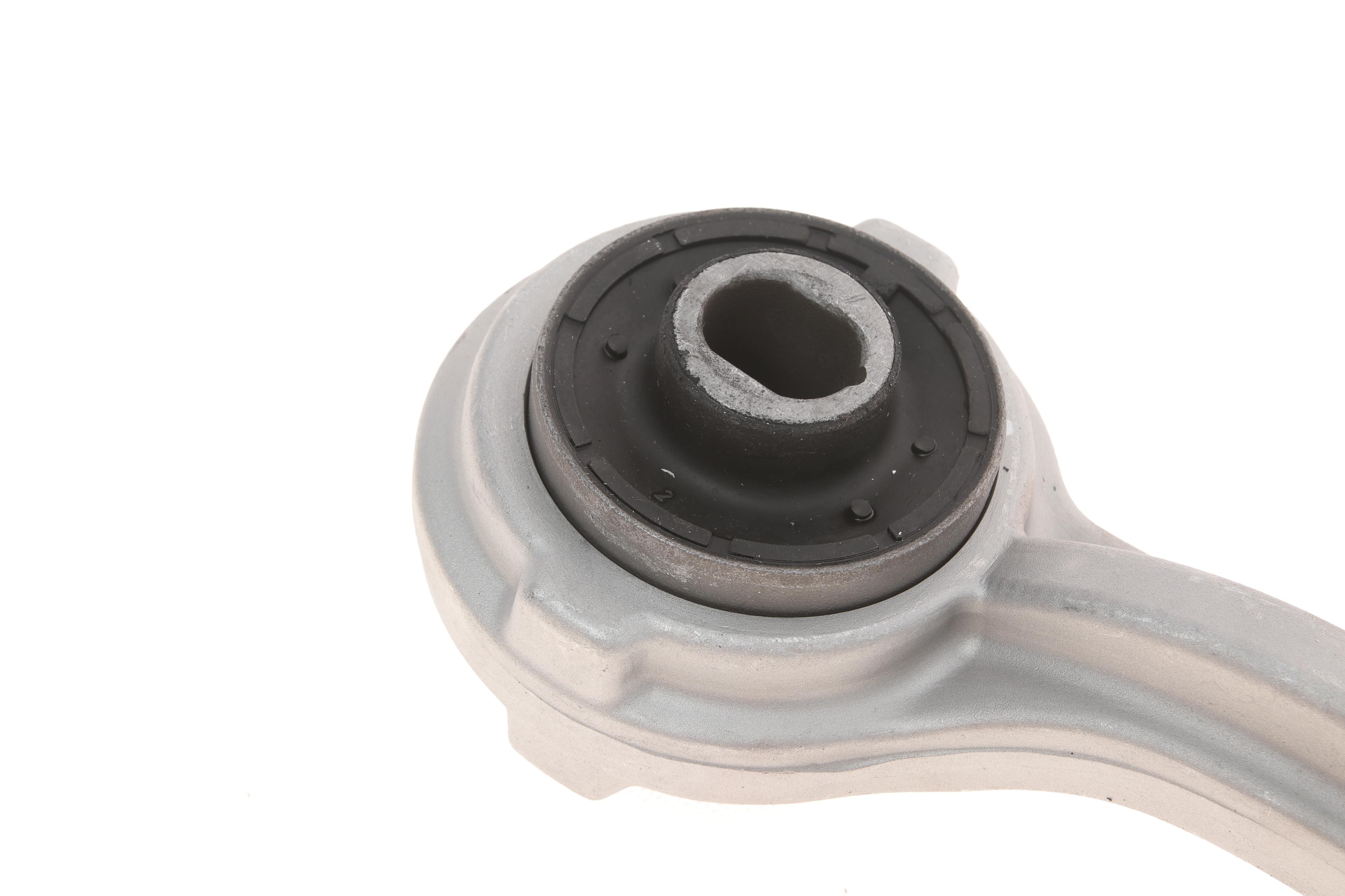 Важіль підвіски (передній/знизу/спереду) (R) MB C-class (W202/W204)/E-class (C207/A207) 00-