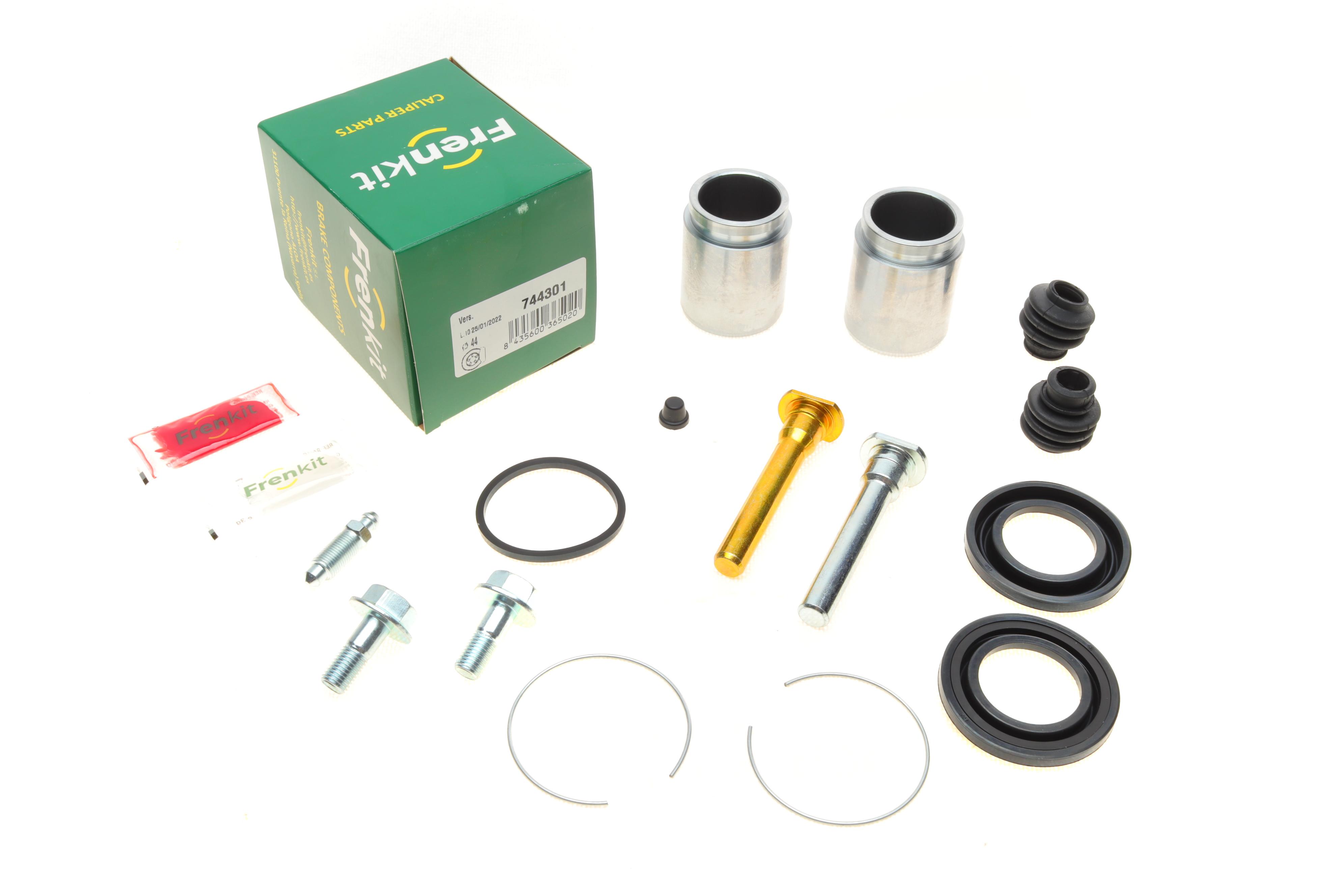 Ремкомплект суппорта (переднего) Infiniti QX56 05-14 (d=44mm) (+2поршня/направляющая) (Akebono)