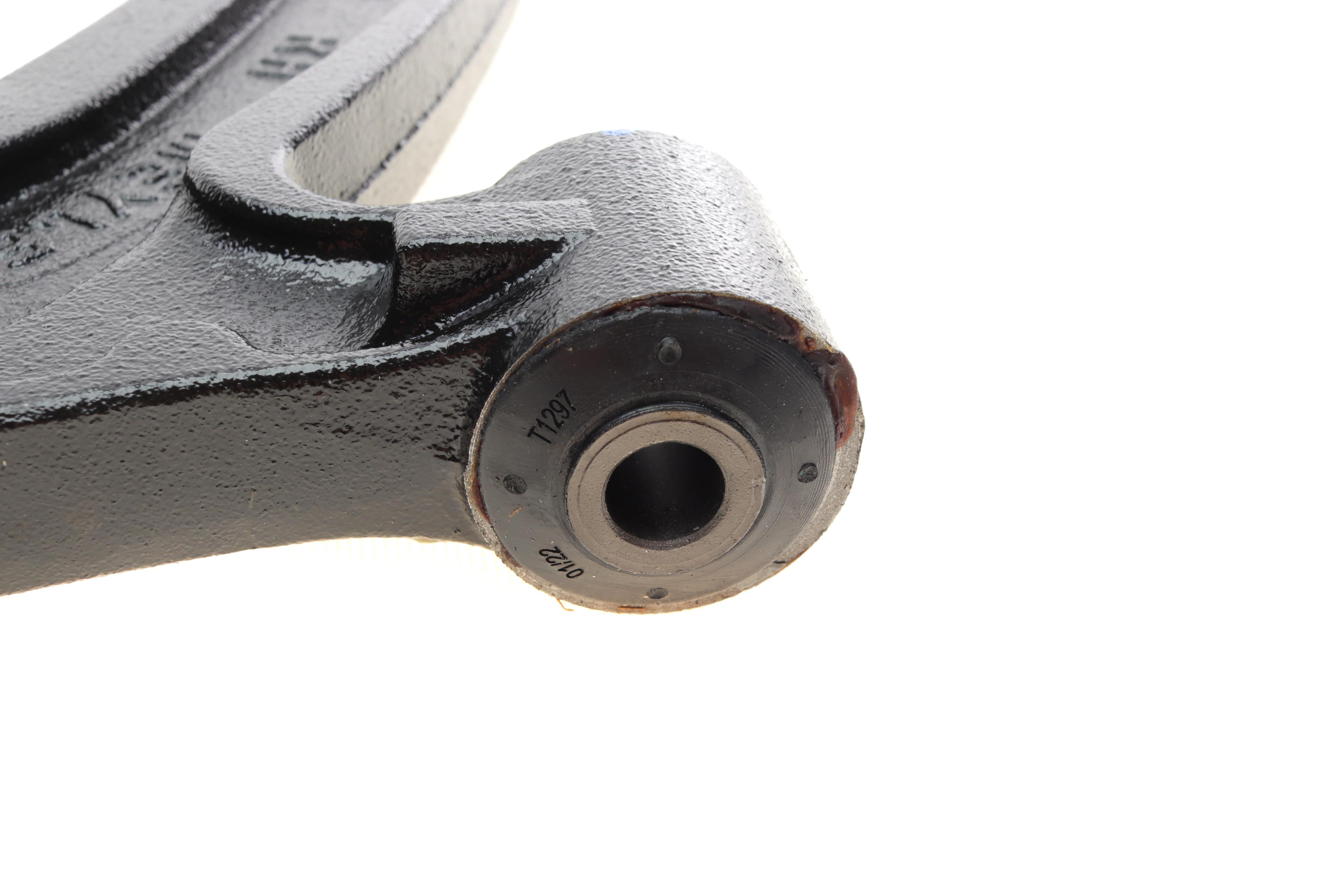 Важіль підвіски (передній/знизу/спереду) (R) Fiat 500/Ford Ka 07-