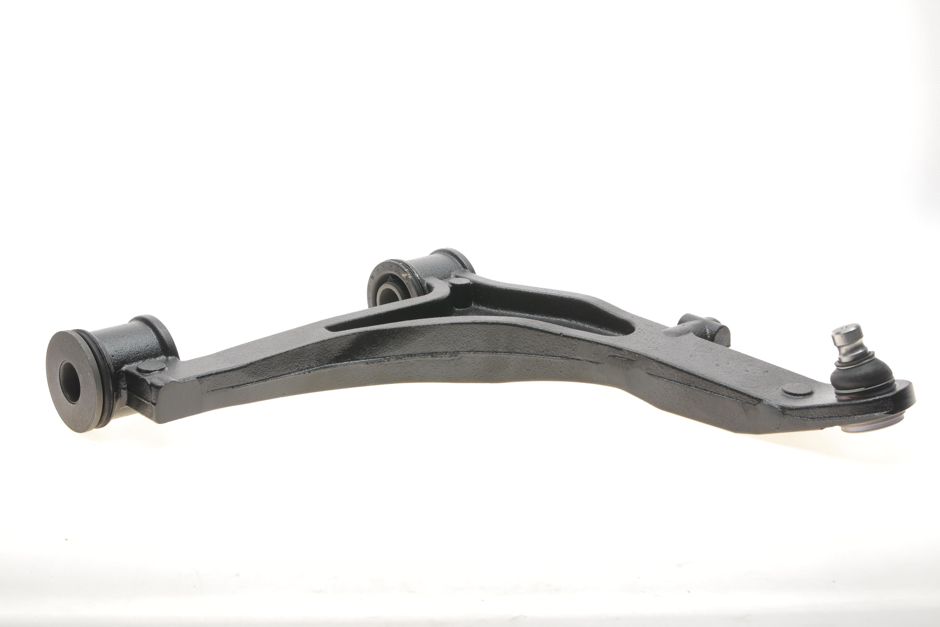 Важіль підвіски (передній/знизу) (R) Renault Master II/Opel Movano 98-/Nissan 02- (з кульовою d=22mm