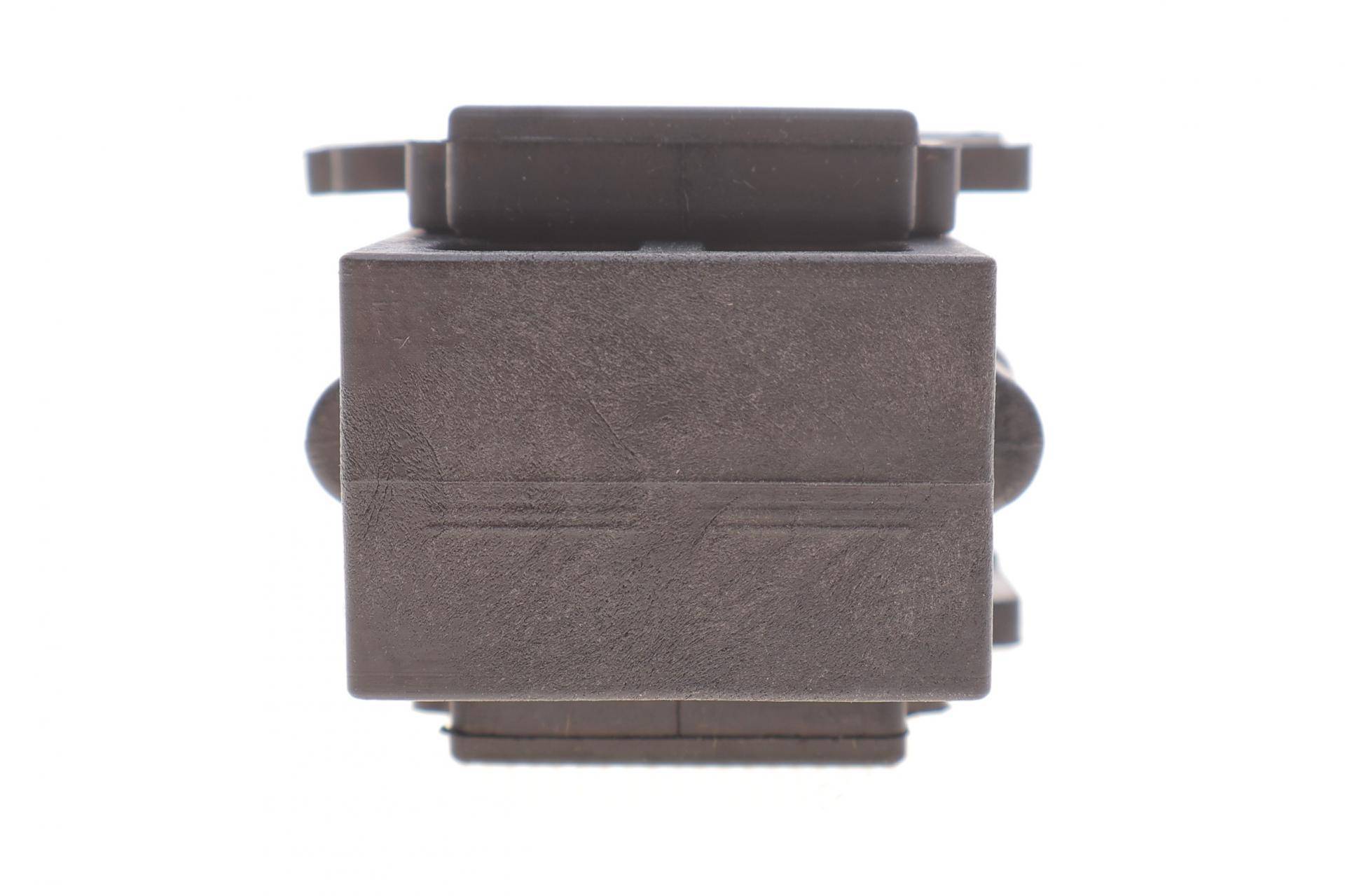 Втулка стабілізатора (переднього) Nissan Juke/Leaf 11-