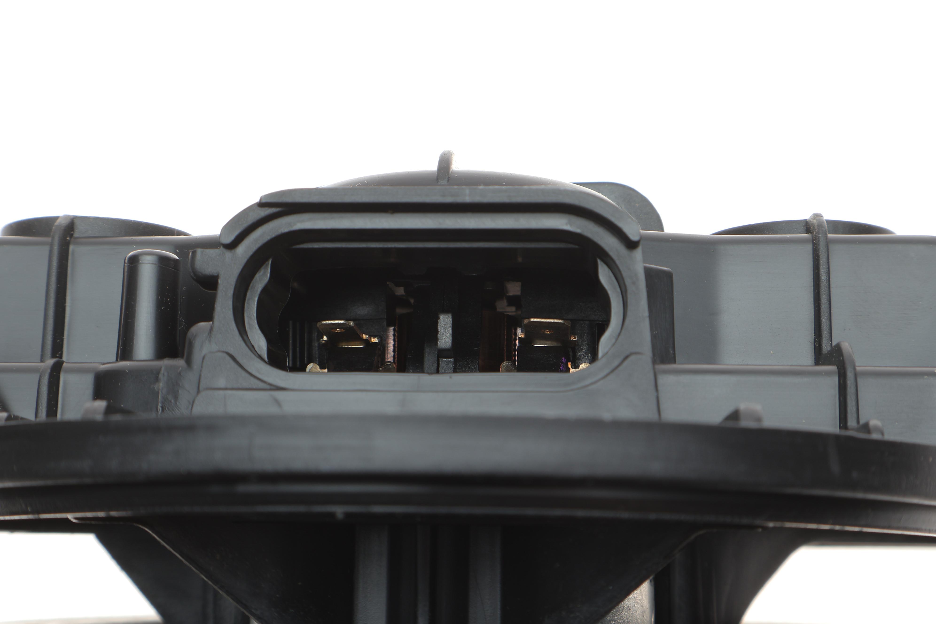 Моторчик пічки Renault Trafic/Opel Vivaro 1.9-2.5D 01-