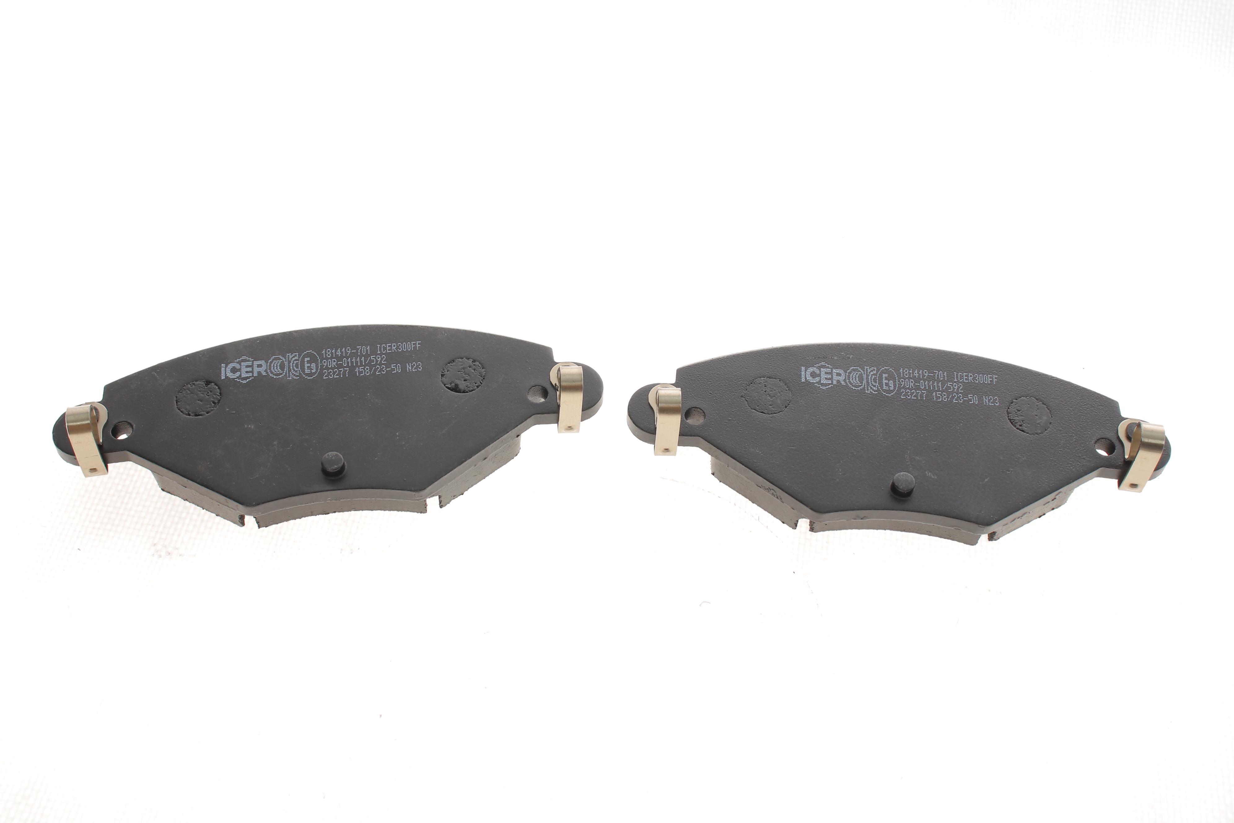 Колодки гальмівні (передні) Citroen C5 01- (+датчики)