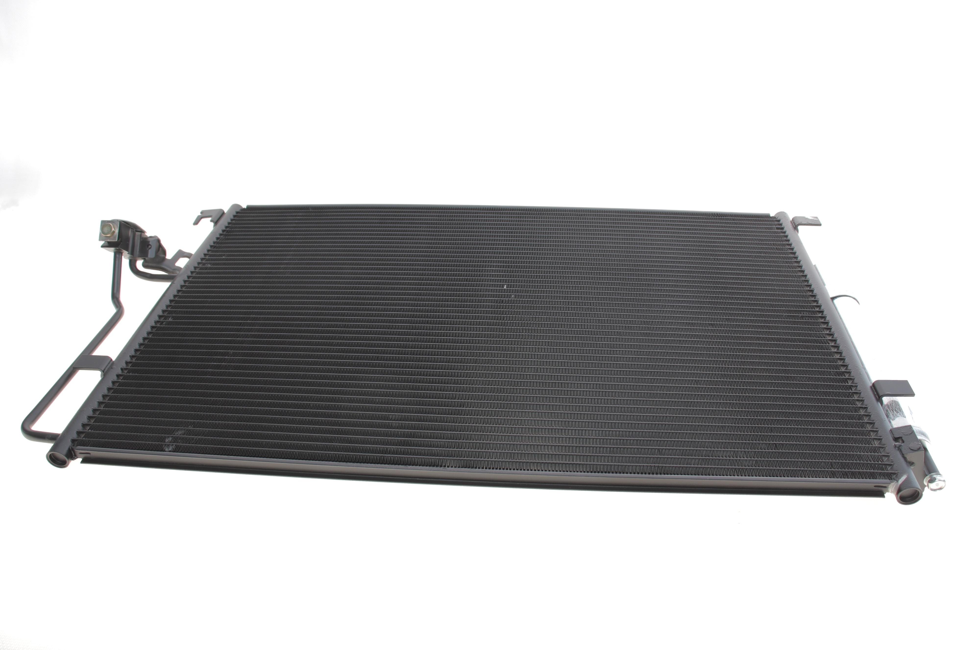 Радіатор кондиціонера MB Sprinter 906 06-