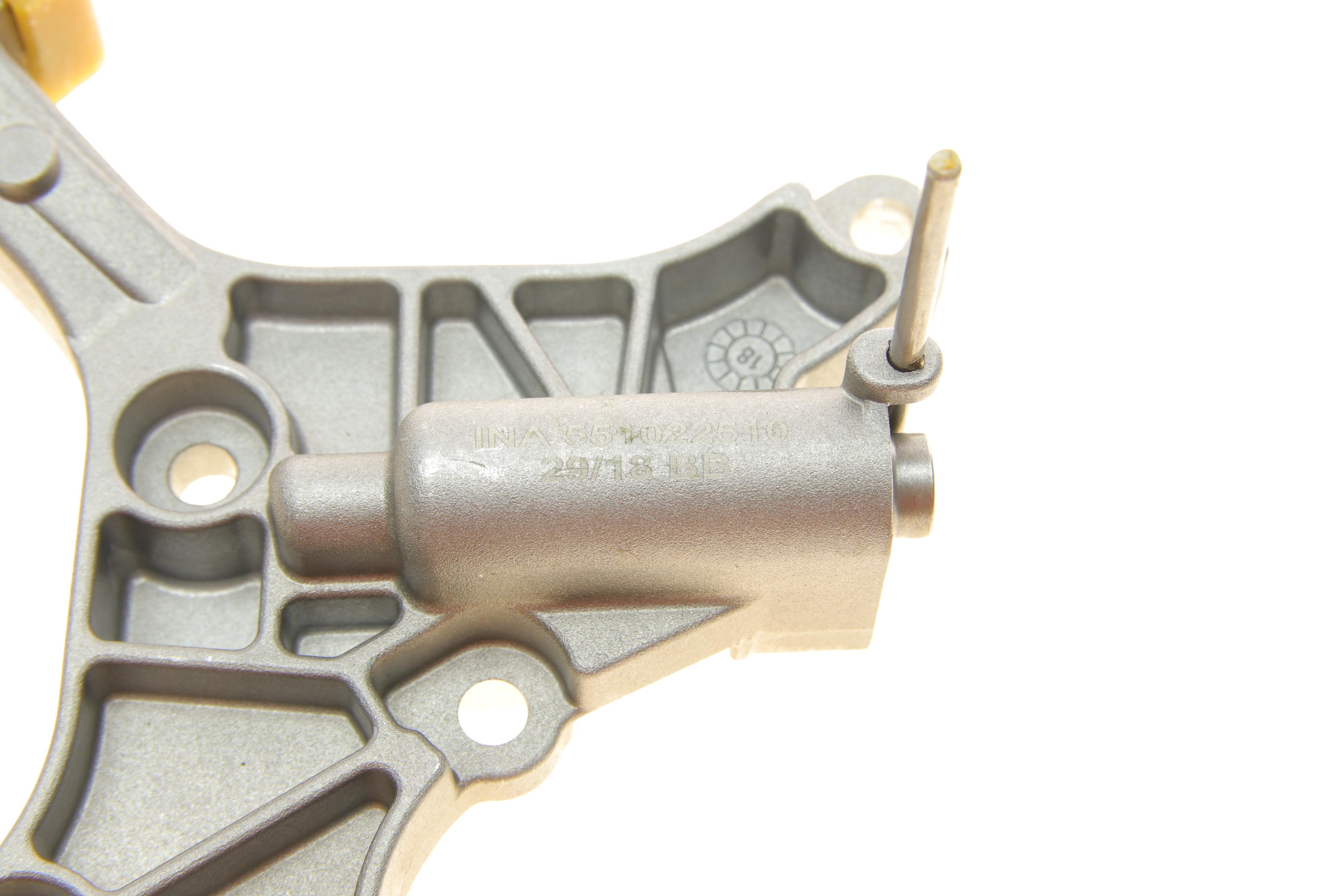 Натяжитель цепи ГРМ Audi A3/Q3/VW Passat 2.5 11-