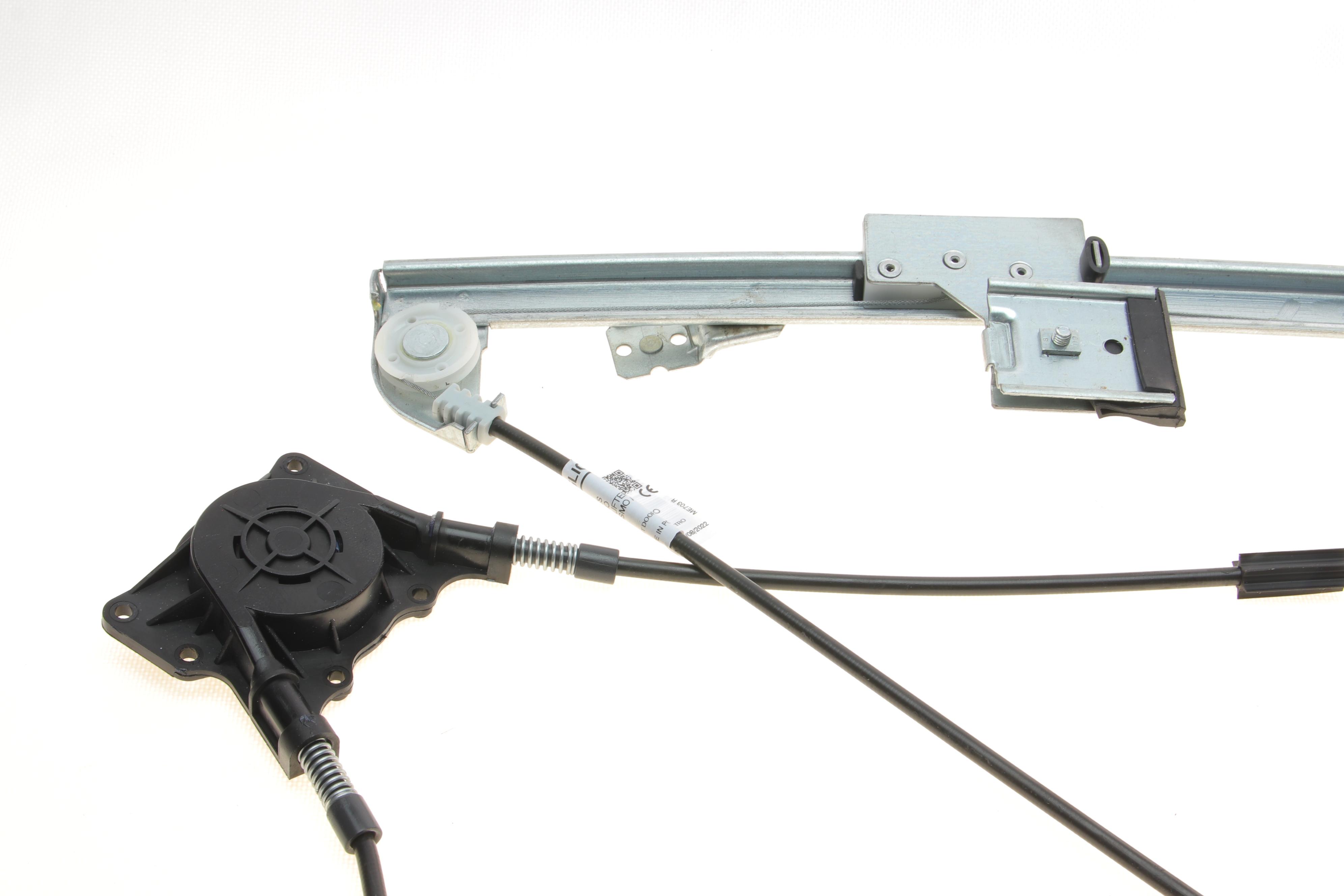 Стеклоподъемник (передний) MB Vito (W639) 03- (R) (электро) (без моторчика) (вар.осн. bosch 8 denti)