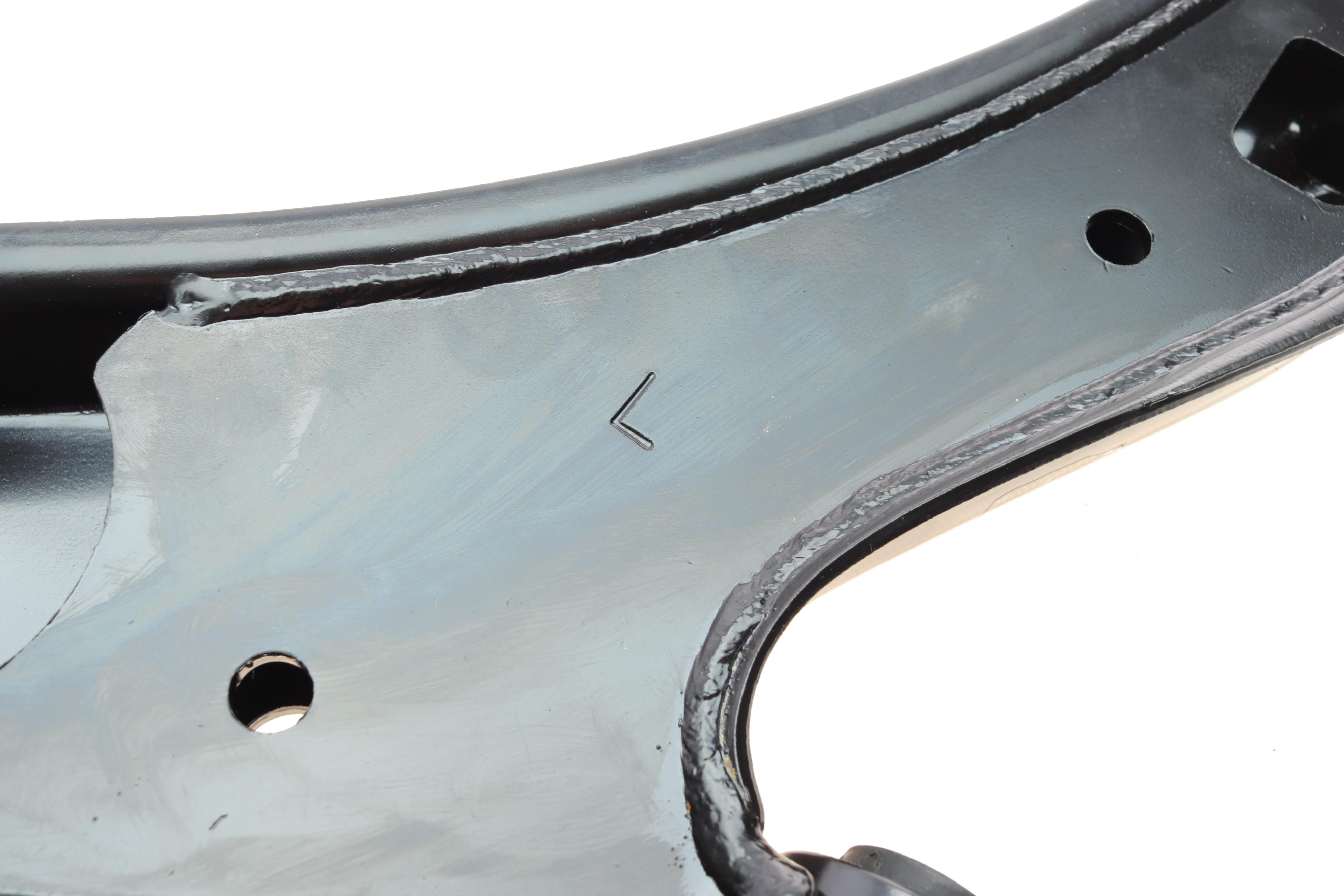 Важіль підвіски (передній) (L) Nissan Almera 00-06