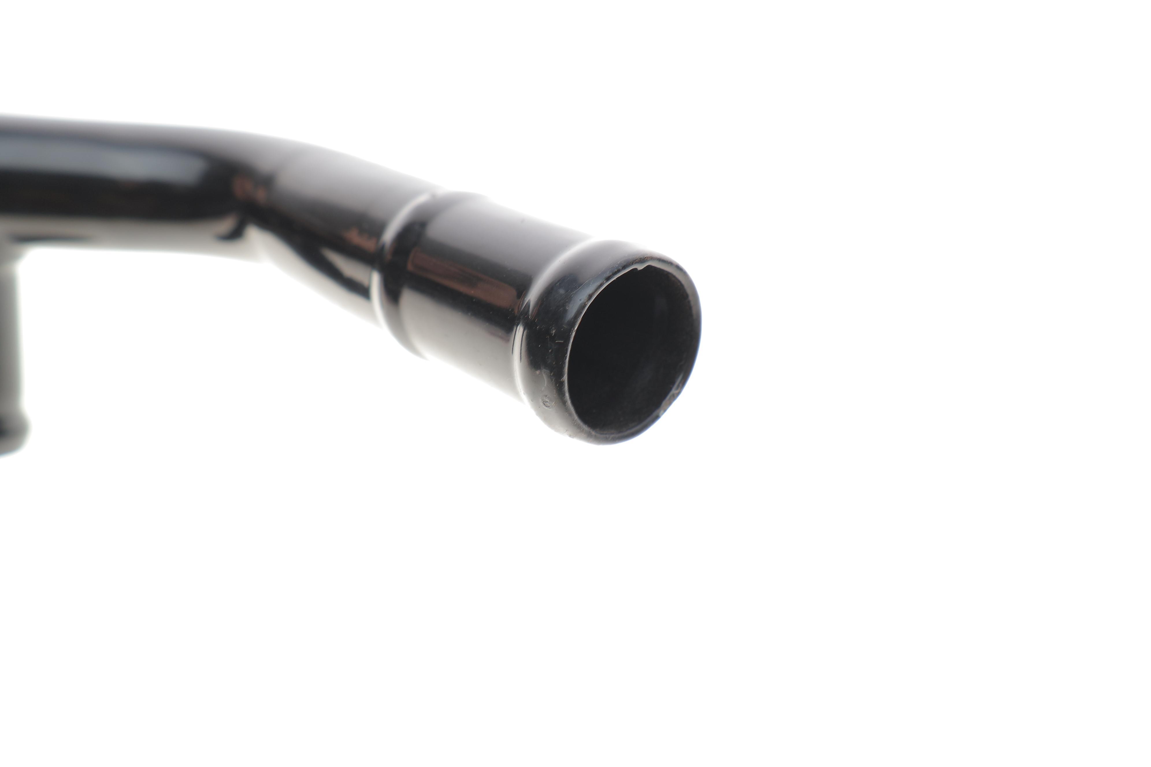 Патрубок системи охолодження Skoda Octavia/VW Golf IV 1.8 T 96-10