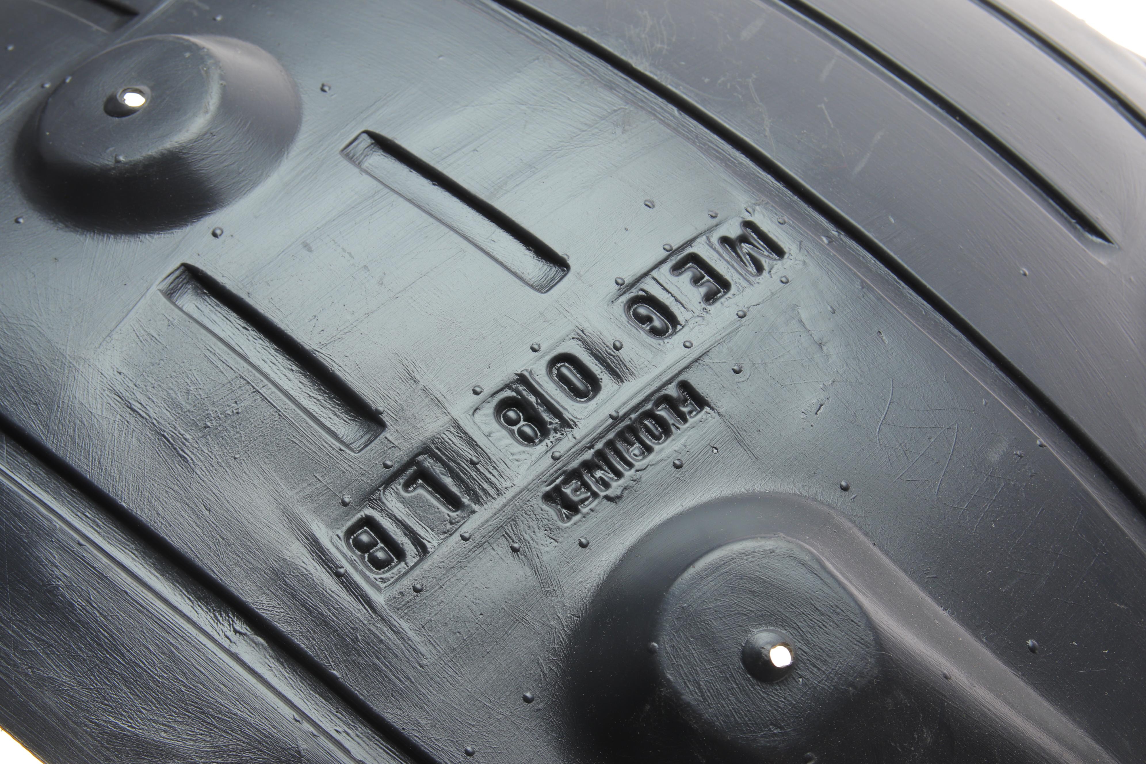 Подкрыльник (передний/задняя часть) Renault Megane III 09- (L)