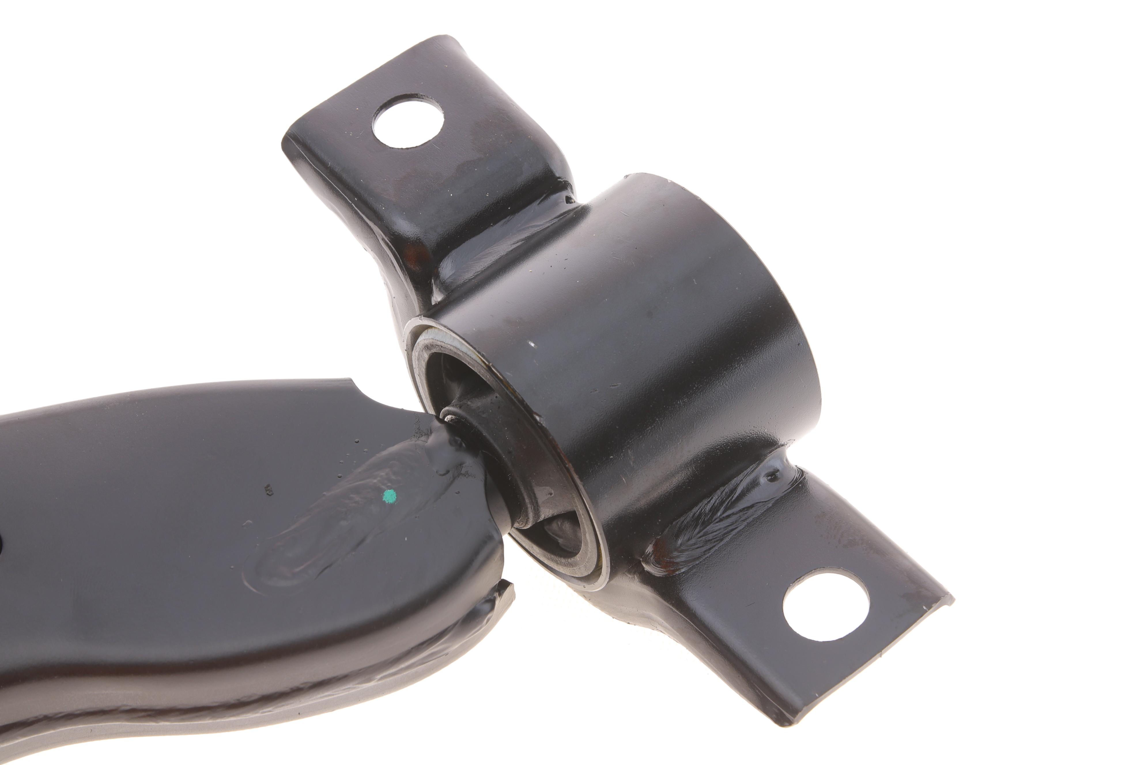 Важіль підвіски (передній/знизу) (L) Ford Focus 98-04 (з кульовою)