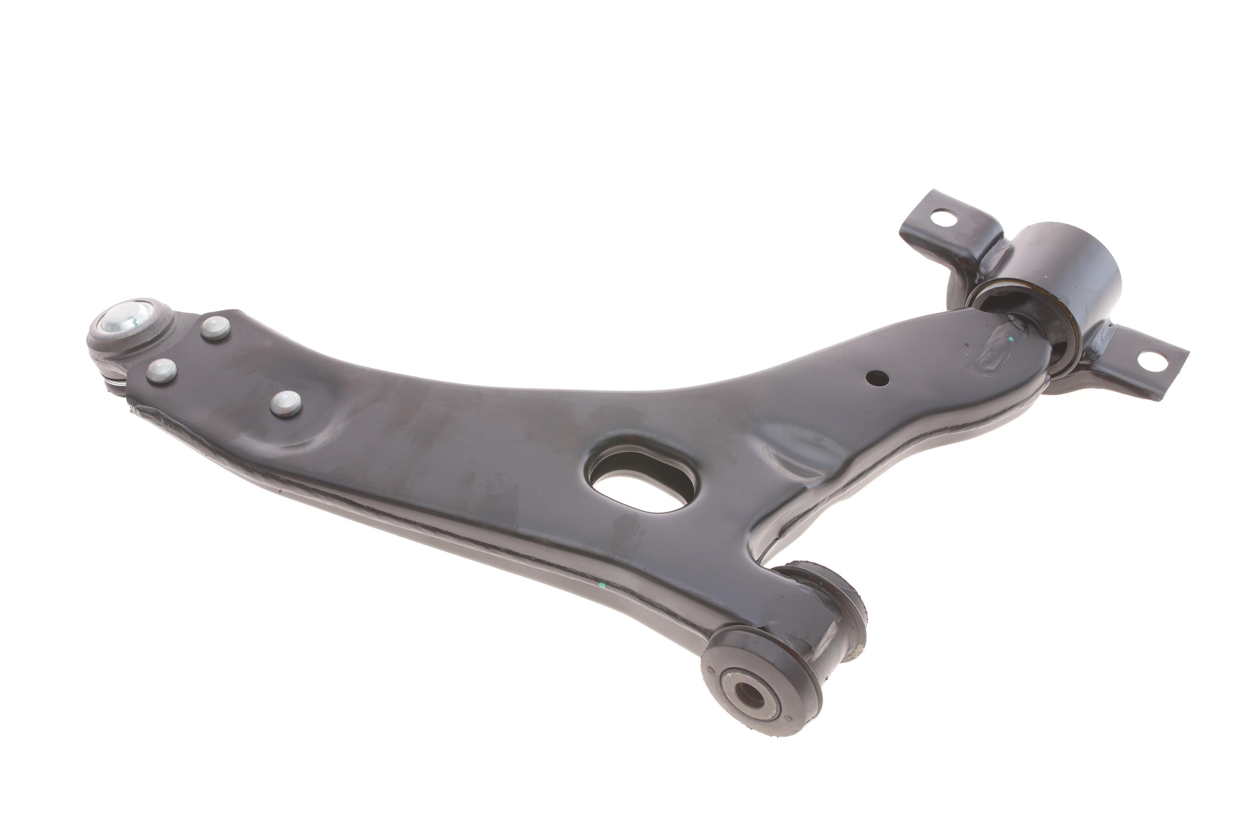 Важіль підвіски (передній/знизу) (L) Ford Focus 98-04 (з кульовою)