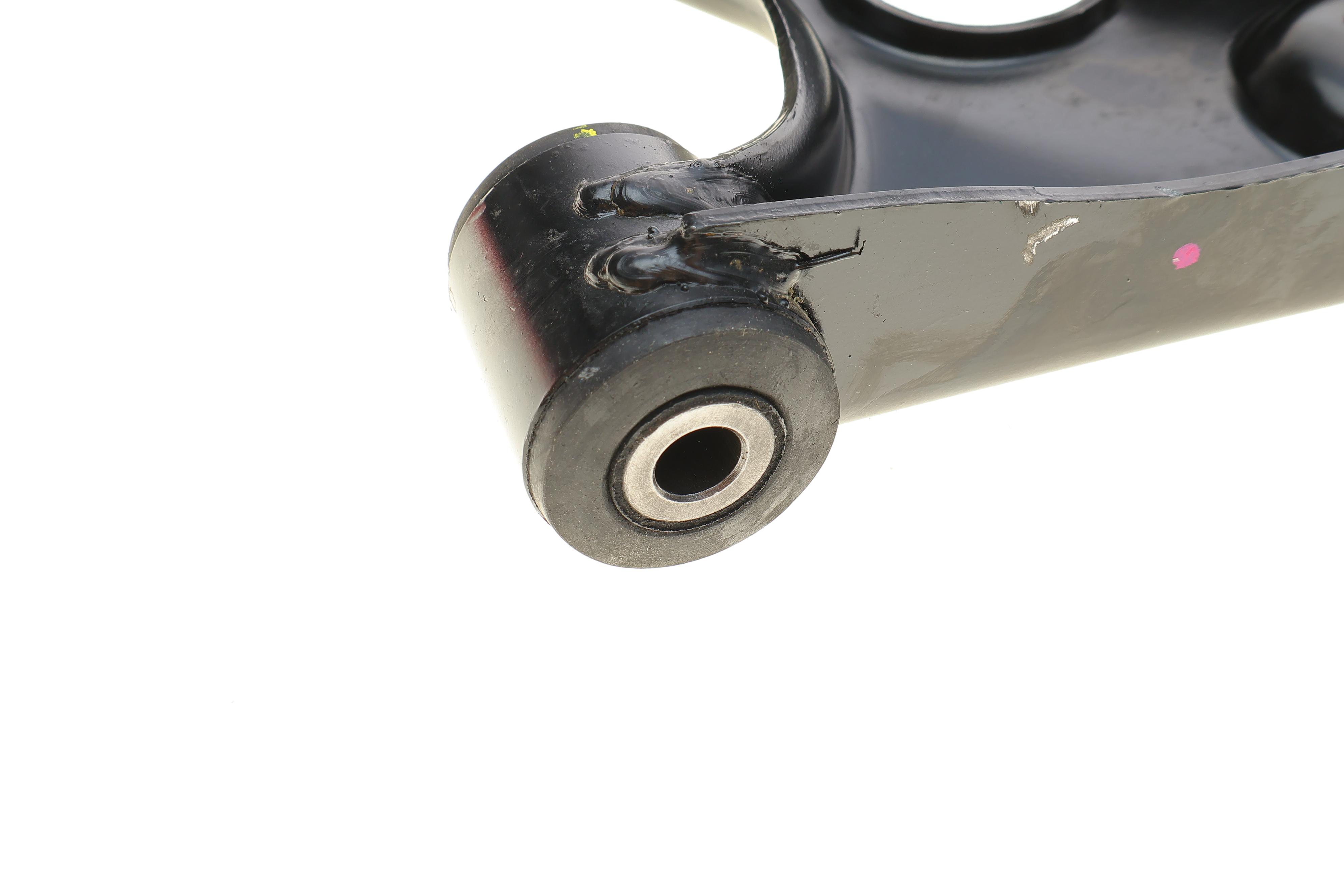 Важіль підвіски (передній/знизу) (R) Hyundai Elantra 16-