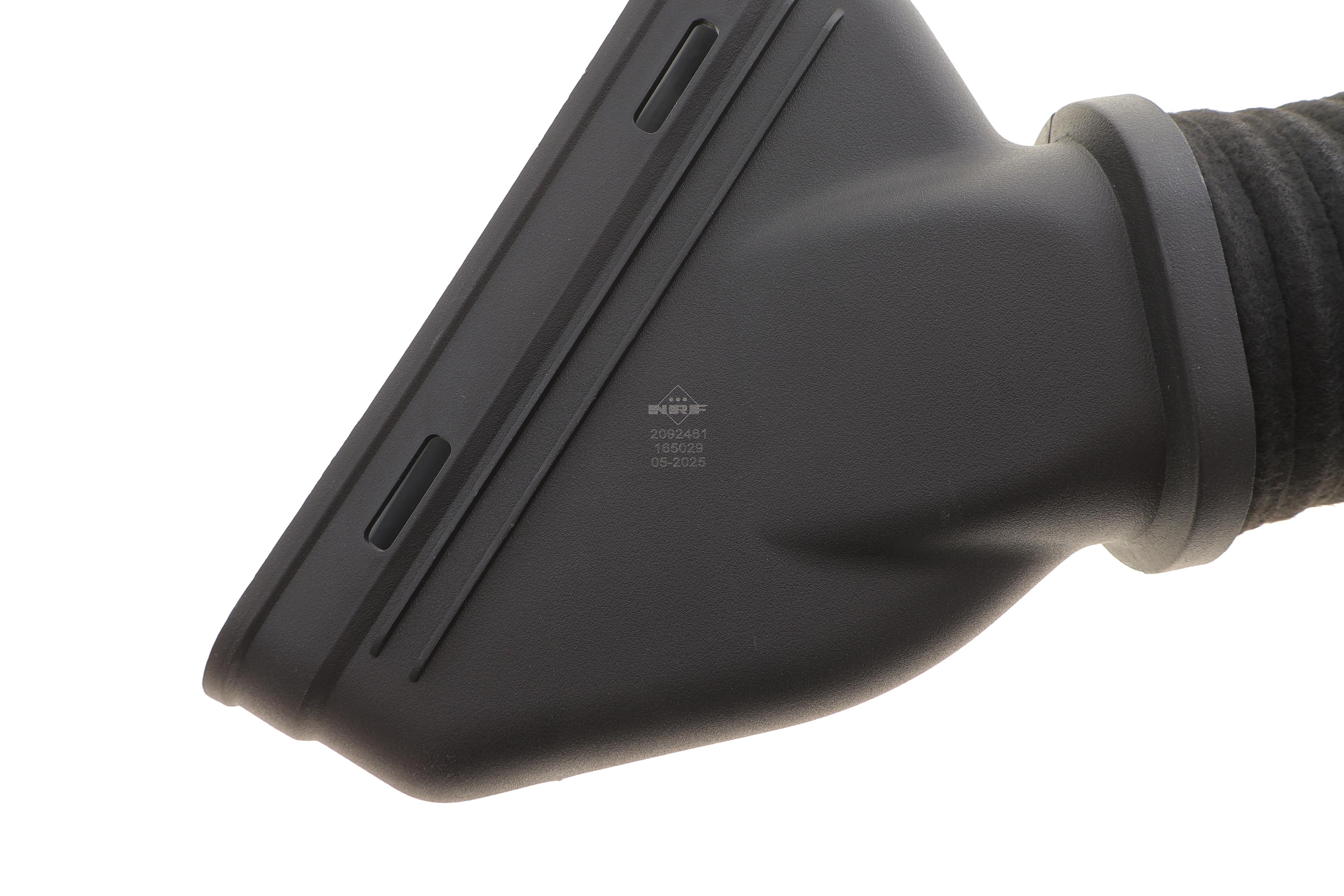 Патрубок фильтра воздушного MB M-class/GLE (W166) 3.0D (OM642) 11-18 (R)