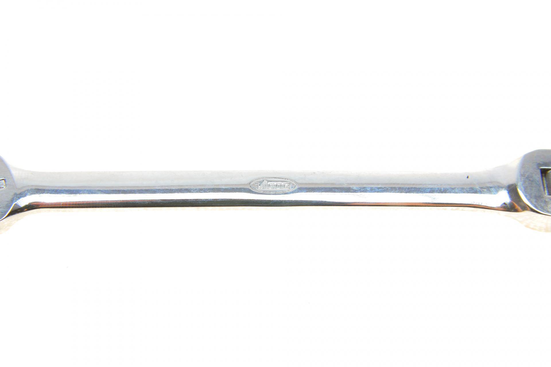 Ключ ріжково-накидний з тріскачкою 9 мм 72 зуб. L-150 мм