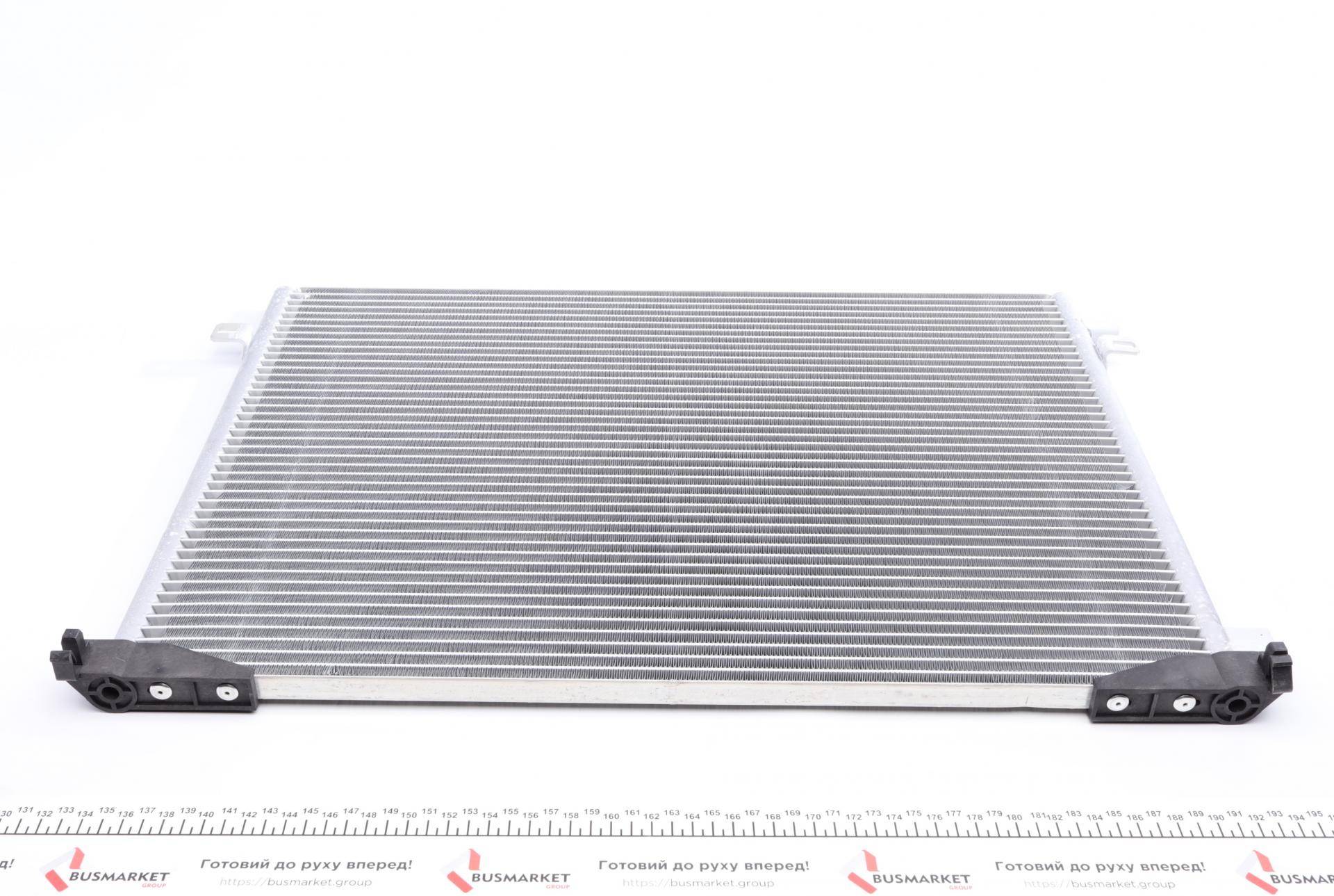 Радіатор кондиціонера Renault Trafic 1.9 dCI/2.0 01-