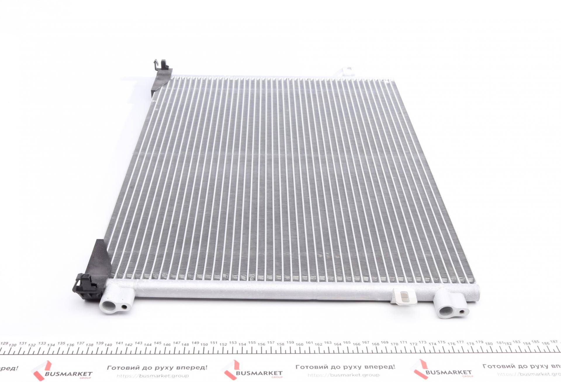 Радіатор кондиціонера Renault Trafic 1.9 dCI/2.0 01-