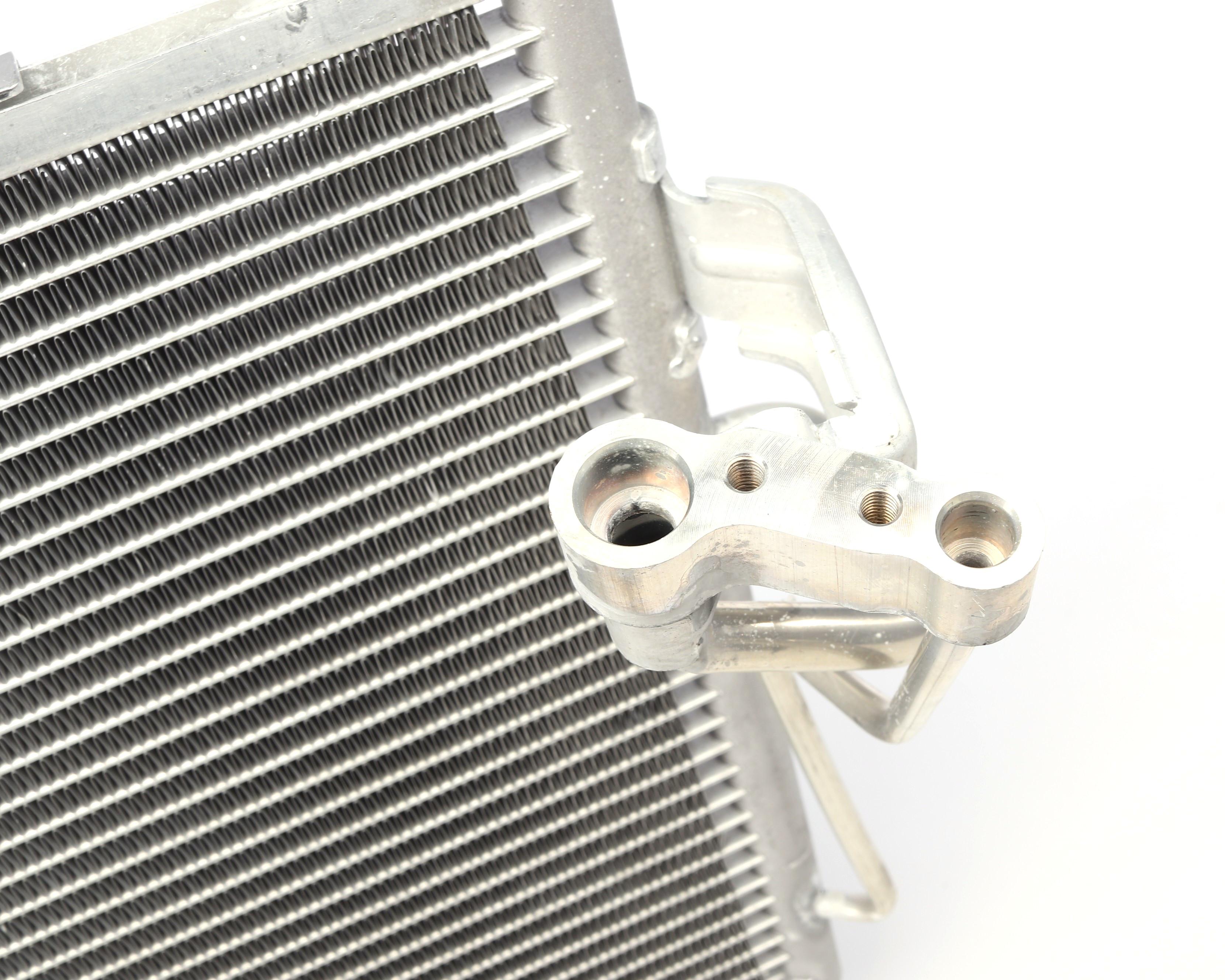 Радіатор кондиціонера Mazda 6 1.8-2.5 07-13