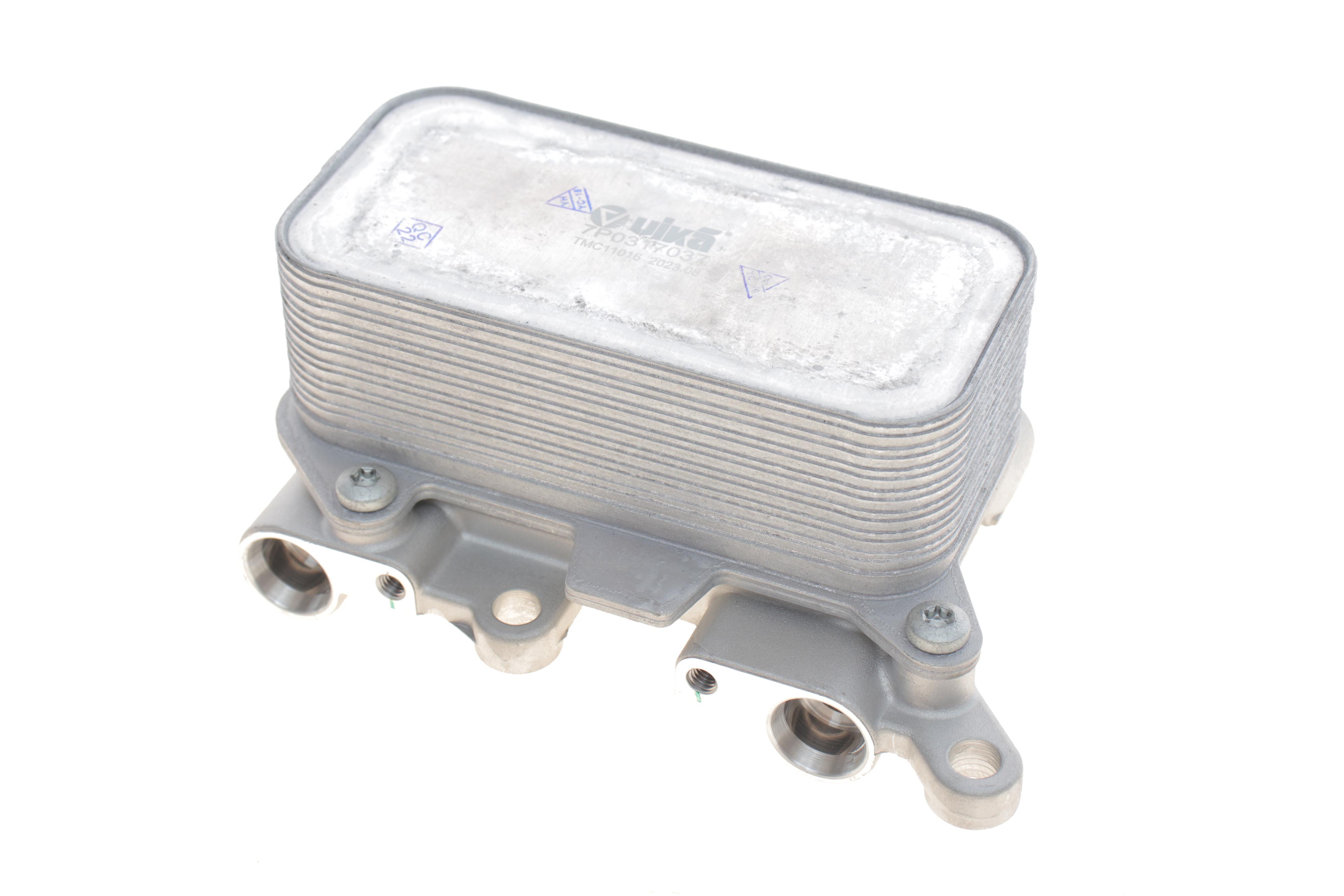 Радиатор масляный АКПП Audi Q7/VW Touareg 06-18 (теплообменник)